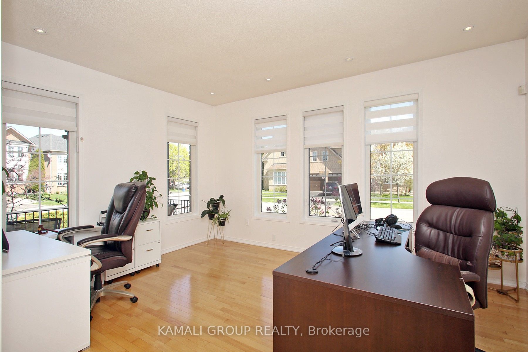 6 Glenis Gate Property Photo 6