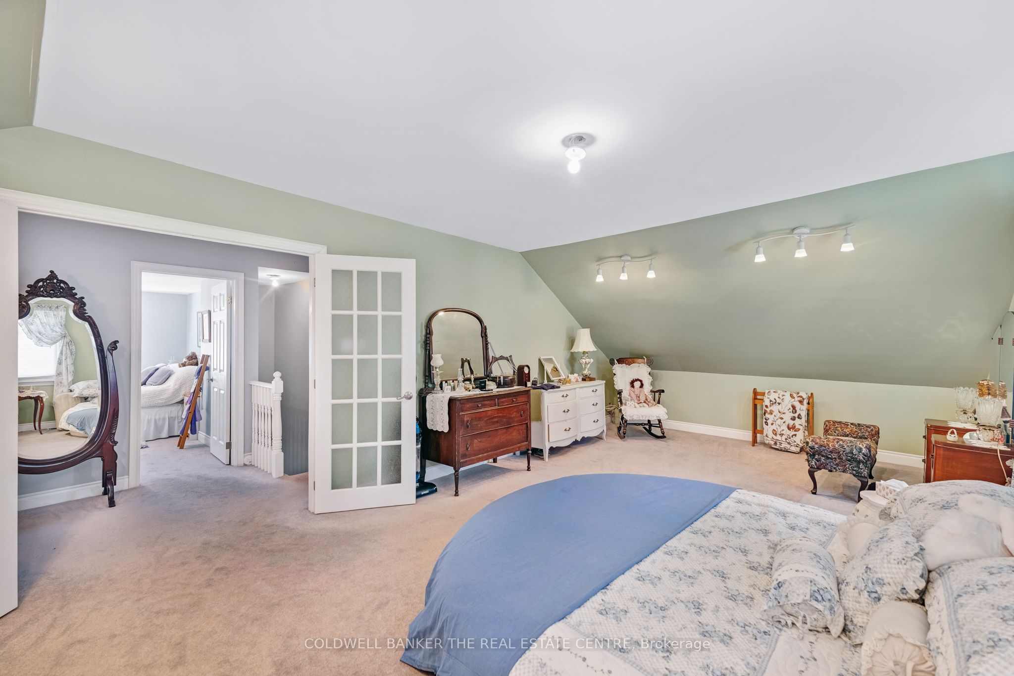 52 Osbourne Street Property Photo 25