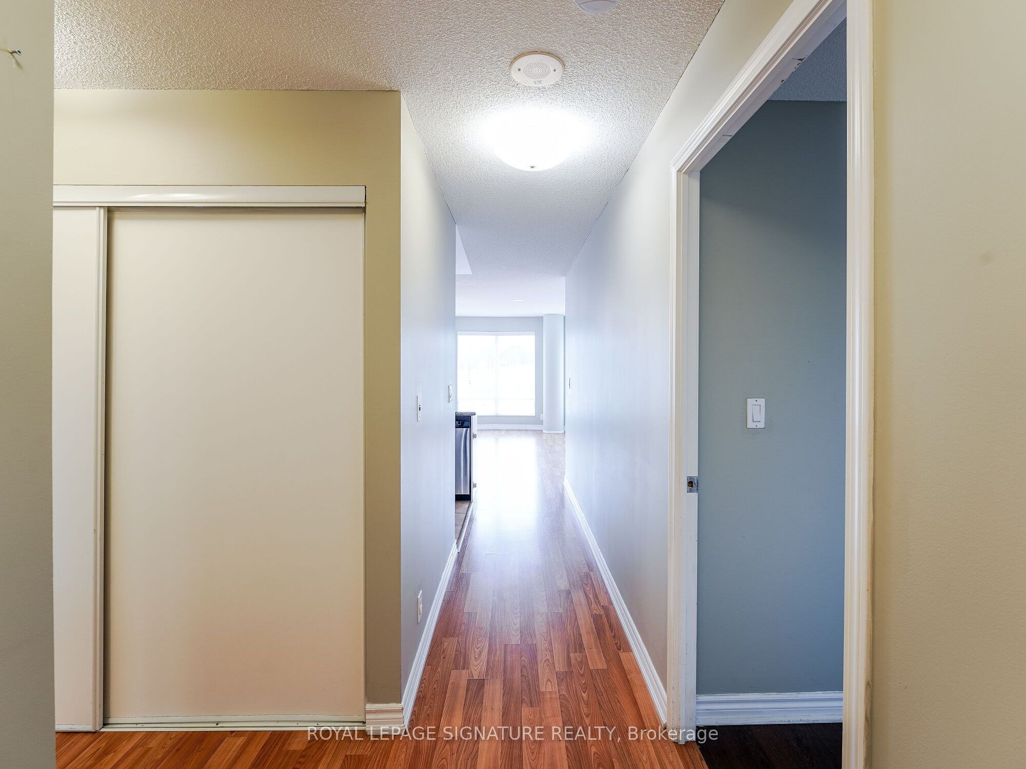 #201 - 18 Harding Boulevard Property Photo 10