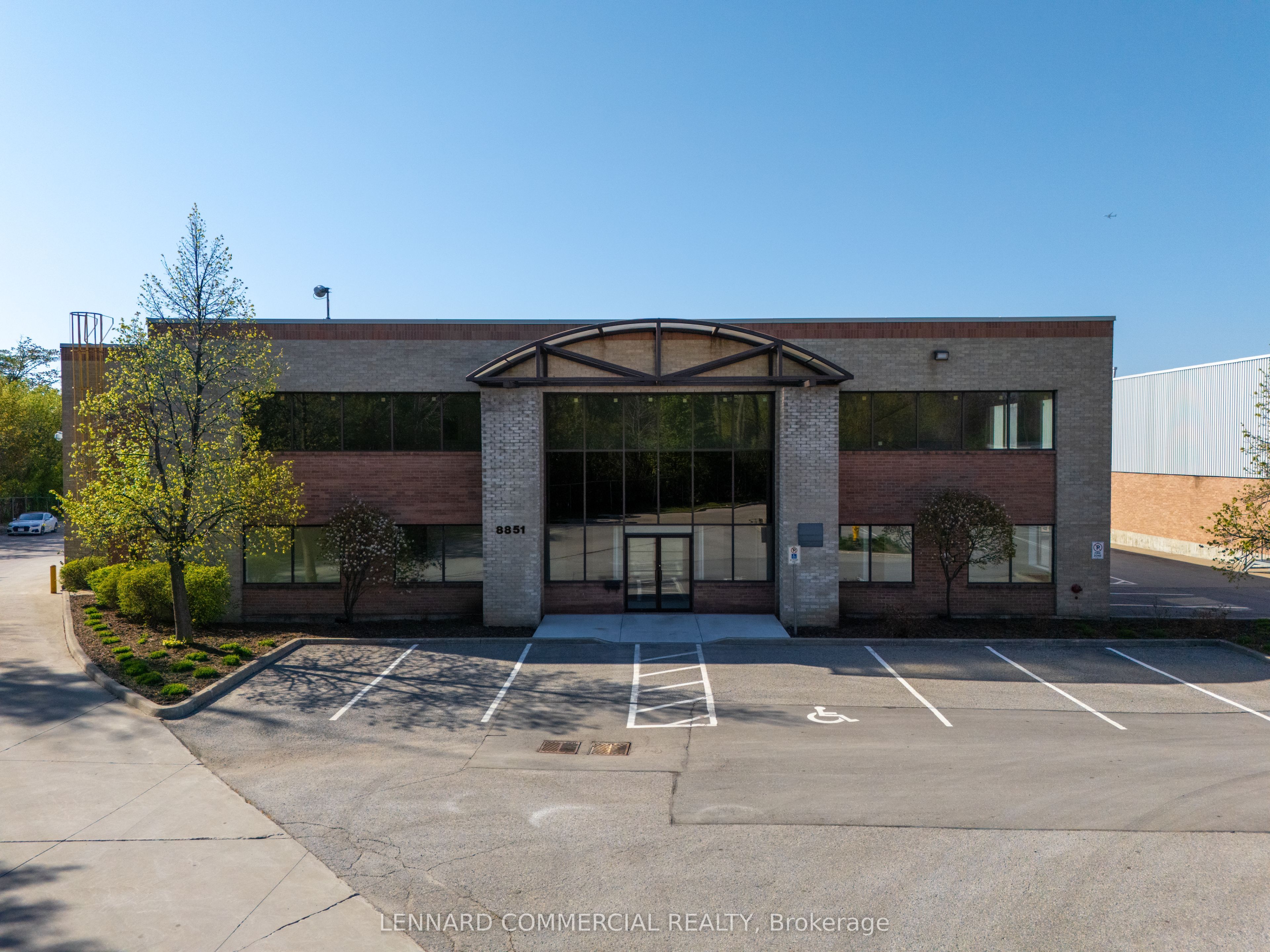 8851 Keele Street Property Photo 1