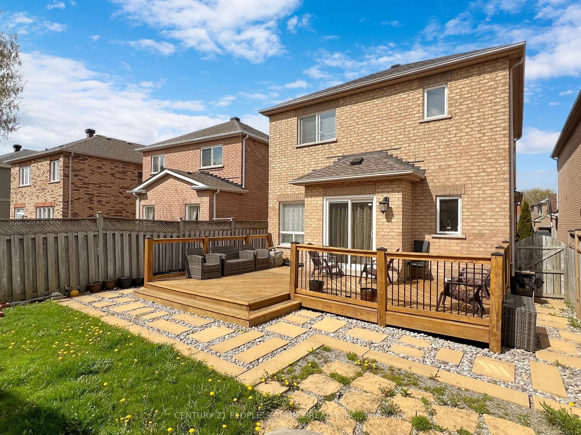 401 Cranston Park Avenue Property Photo 44