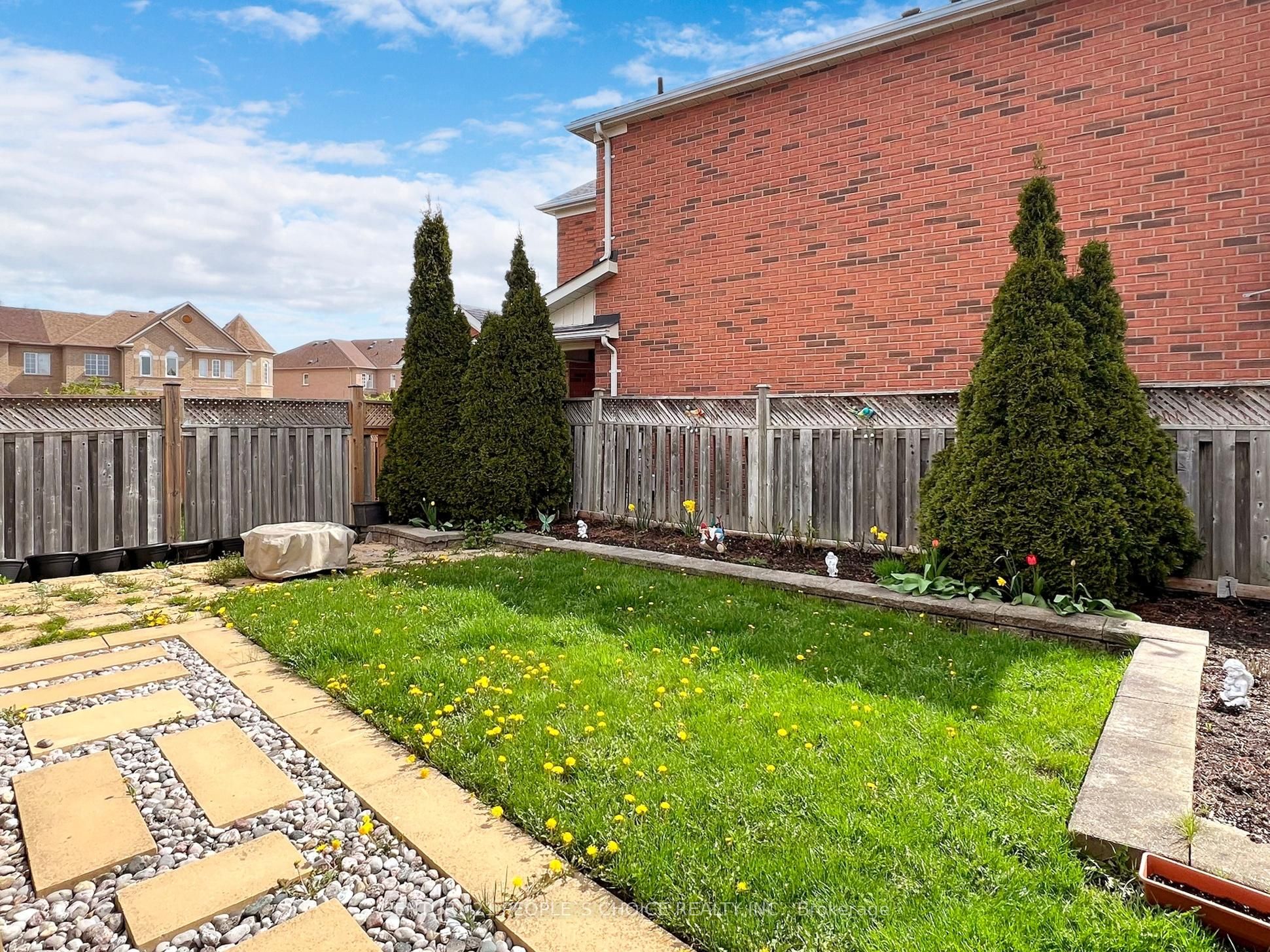 401 Cranston Park Avenue Property Photo 45