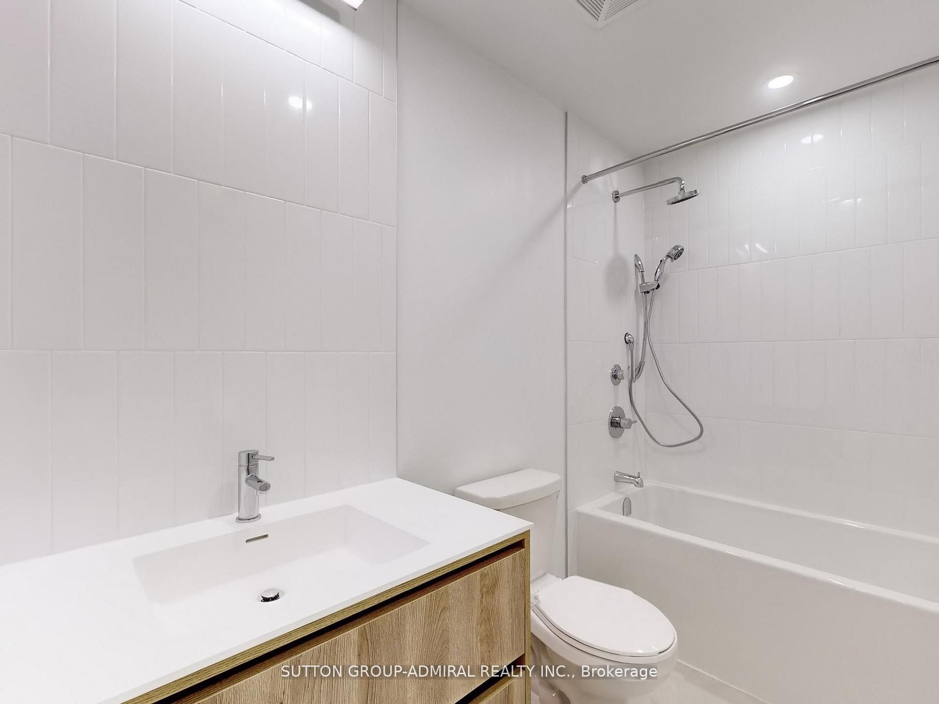 #403 - 7950 Bathurst Street Property Photo 22