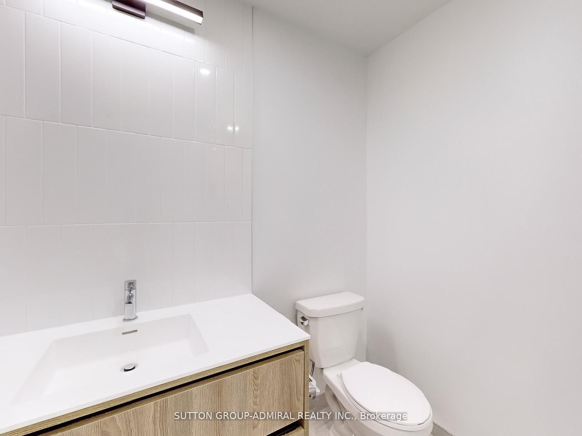 #403 - 7950 Bathurst Street Property Photo 24