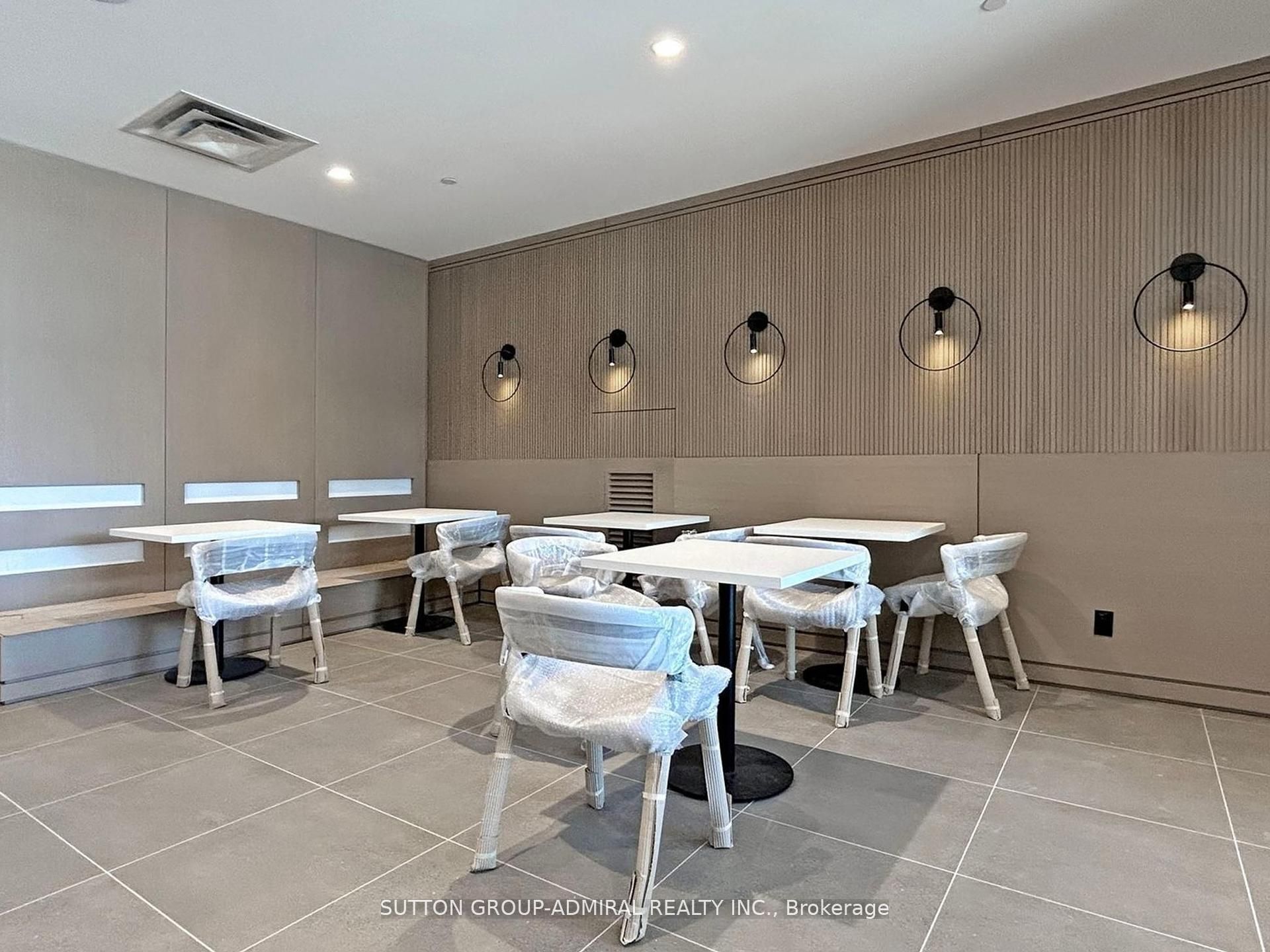 #403 - 7950 Bathurst Street Property Photo 27