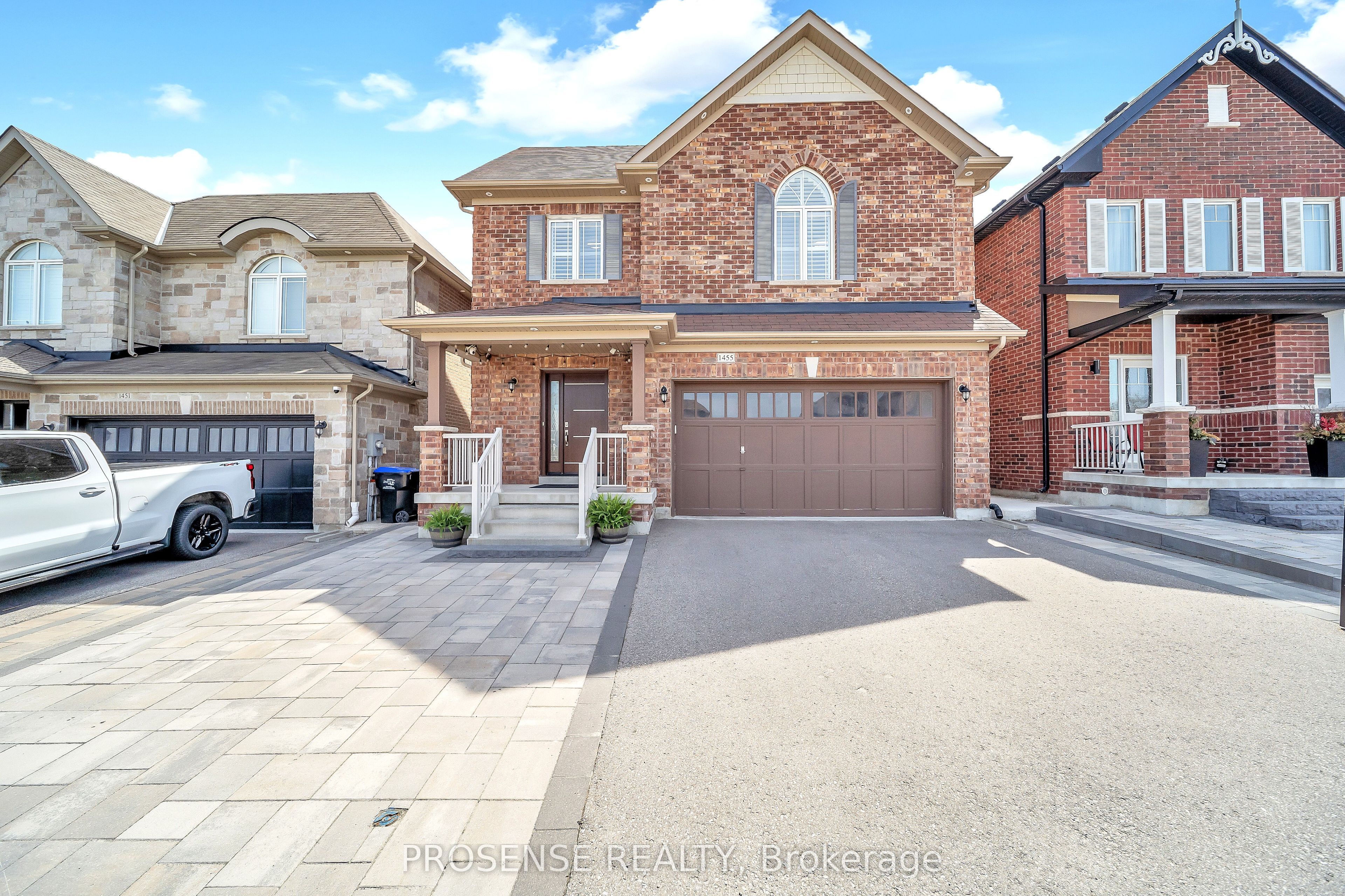 1455 Lormel Gate Ave Property Photo 1