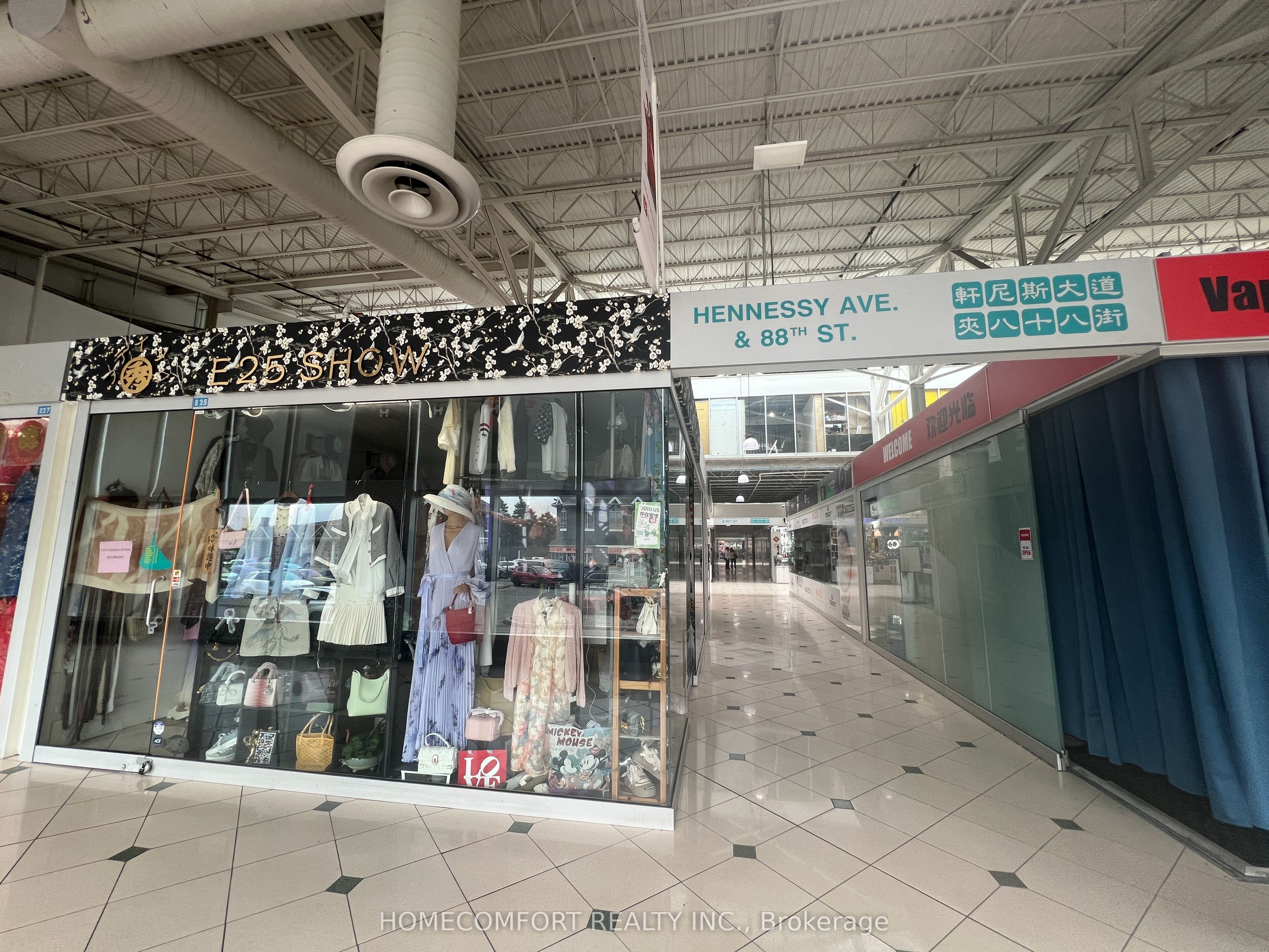4300 Steeles Avenue E25 Property Photo 6