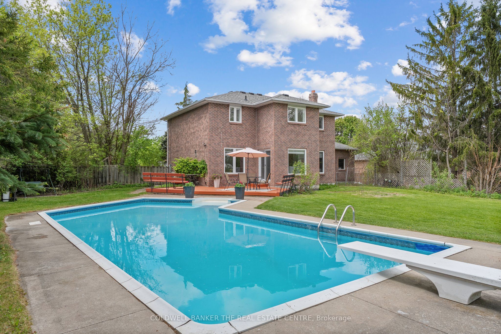 3 Donlands Avenue Property Photo 49