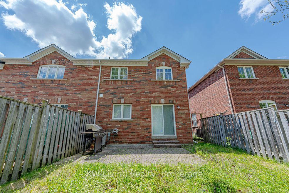 98 Matteo David Drive Property Photo 9