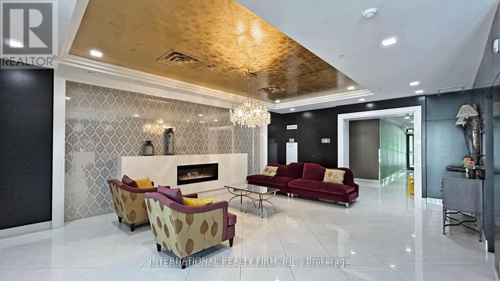 #1004 - 520 Steeles Avenue Property Photo 4