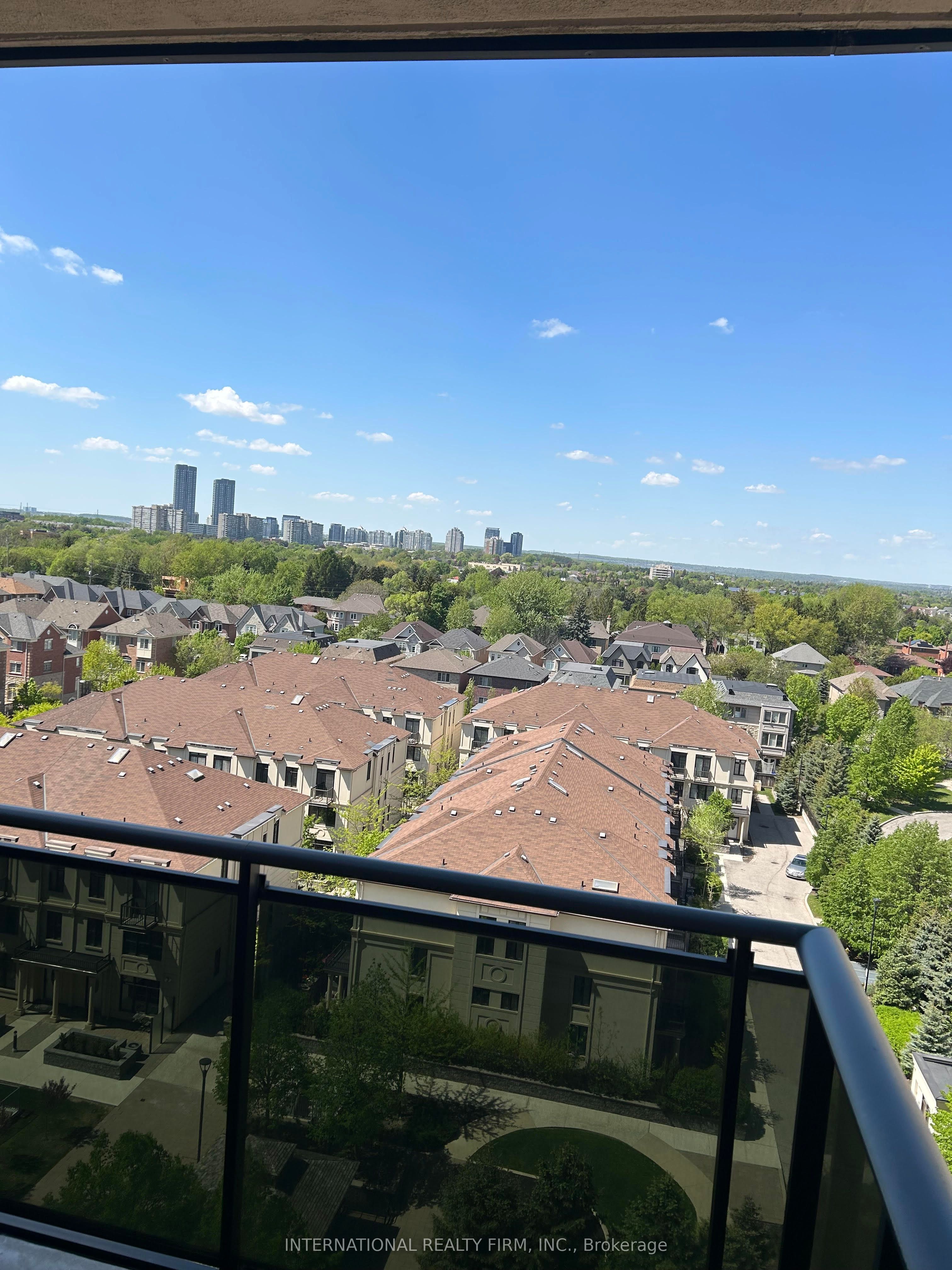 #1004 - 520 Steeles Avenue Property Photo 22