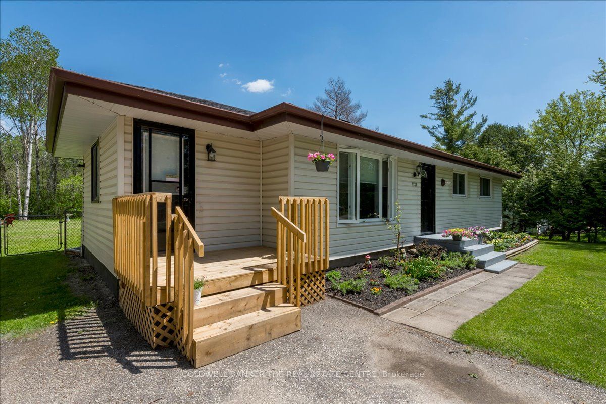 1121 Ferrier Avenue Property Photo 2