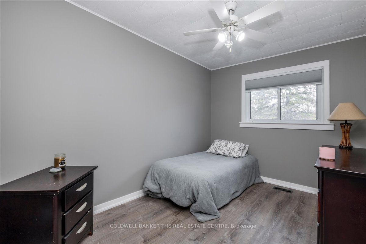 1121 Ferrier Ave Property Photo 15