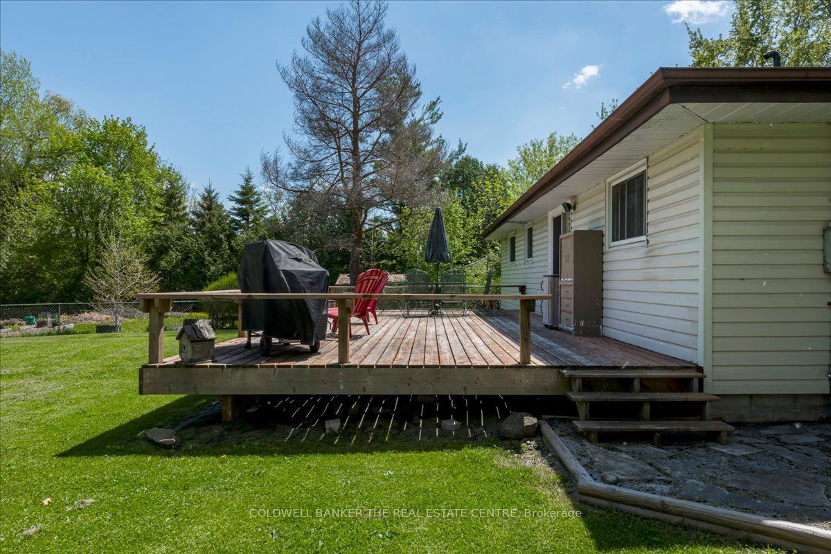 1121 Ferrier Avenue Property Photo 20