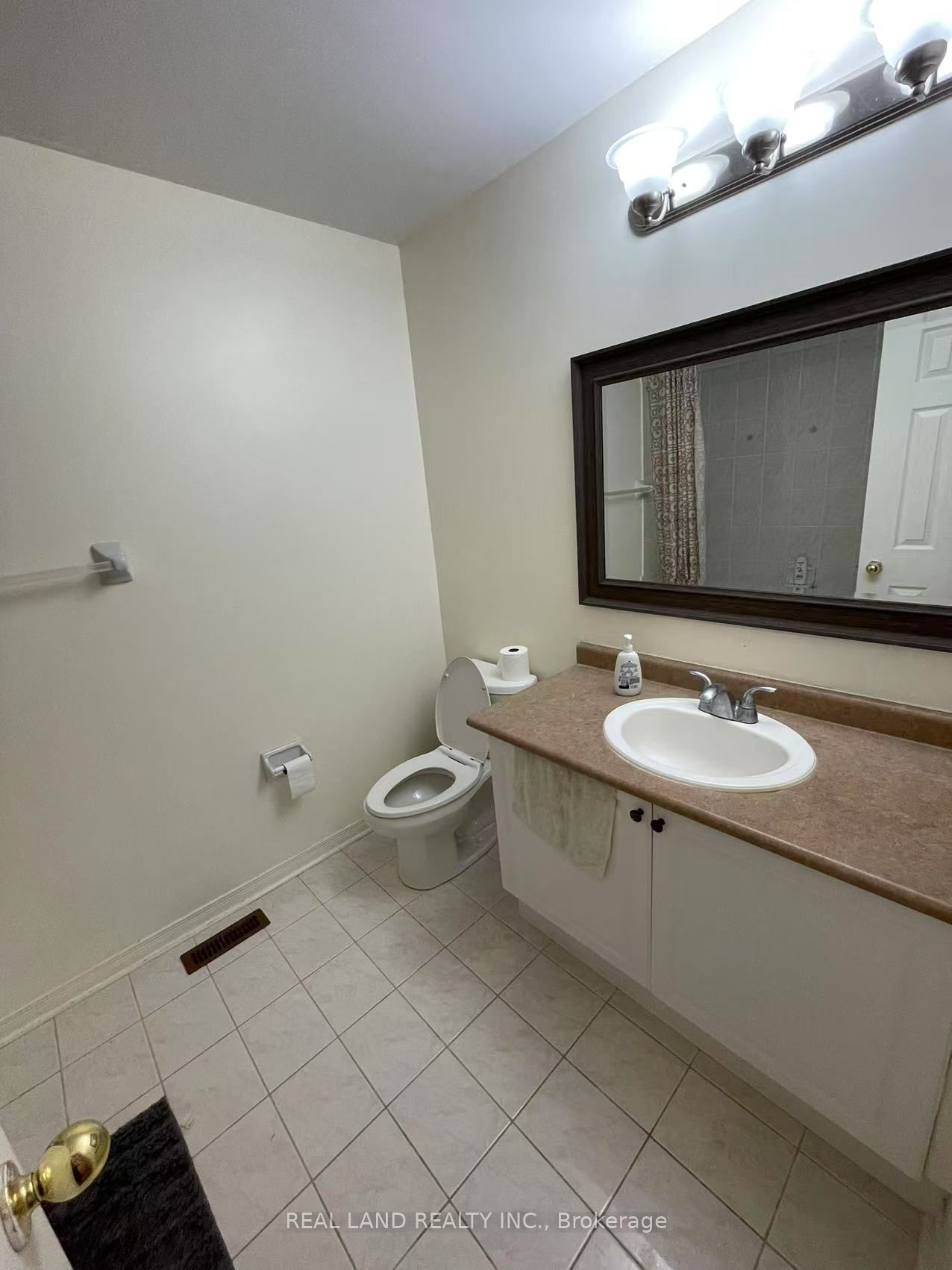 188 Bantry Avenue Room Property Photo 3