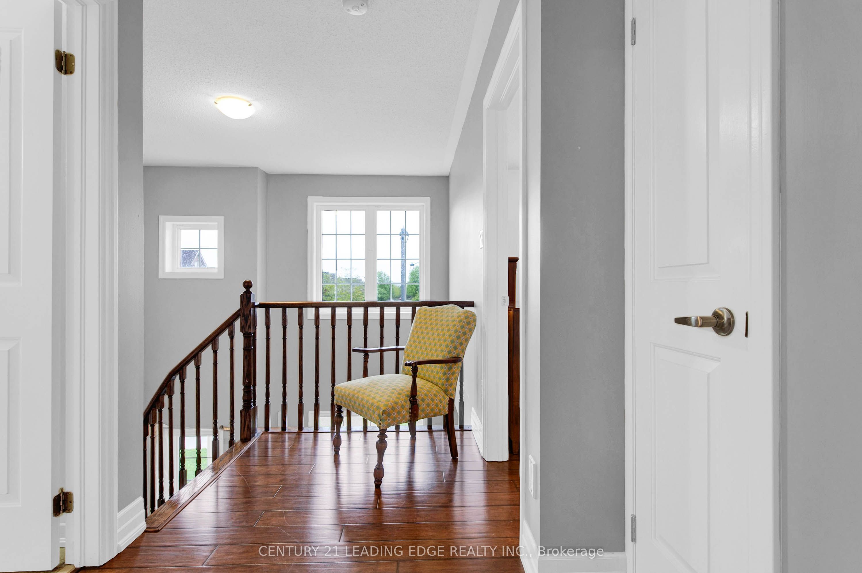 83 Thornlodge Drive Property Photo 15