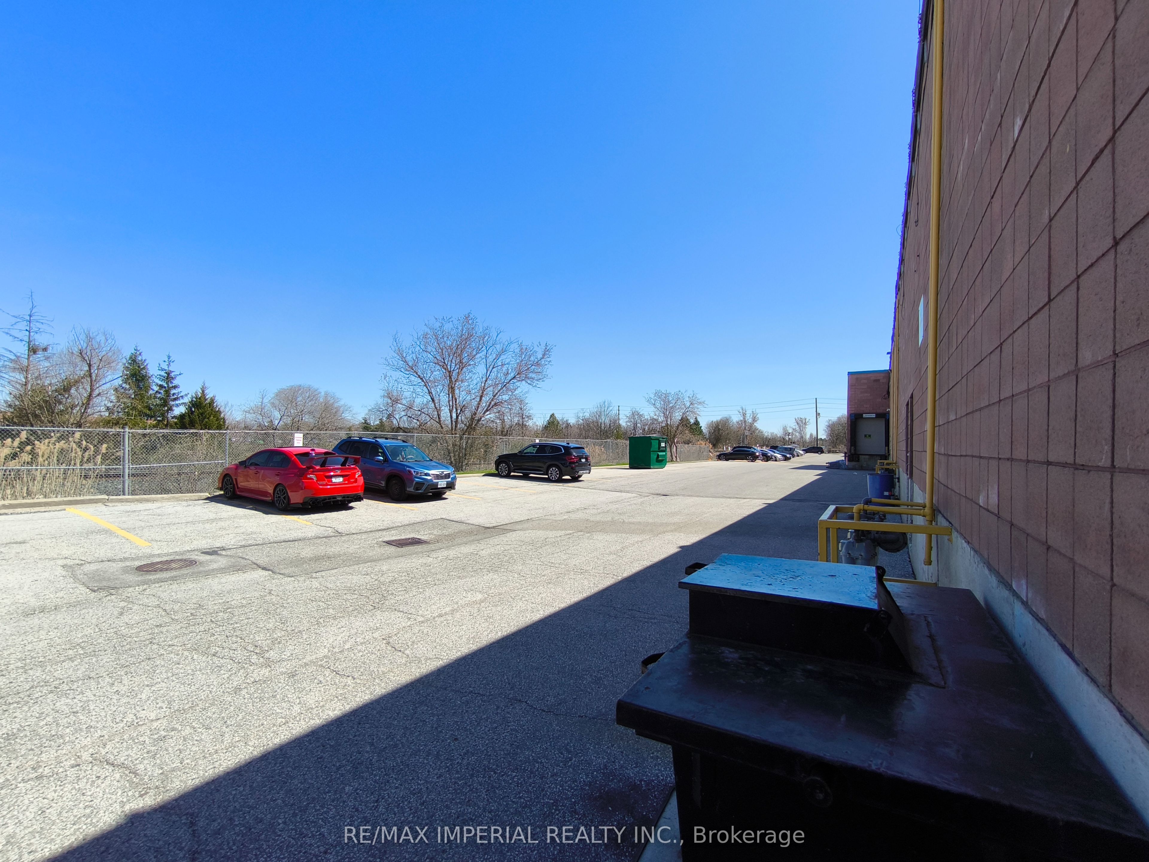 9275 Markham Road Property Photo 15