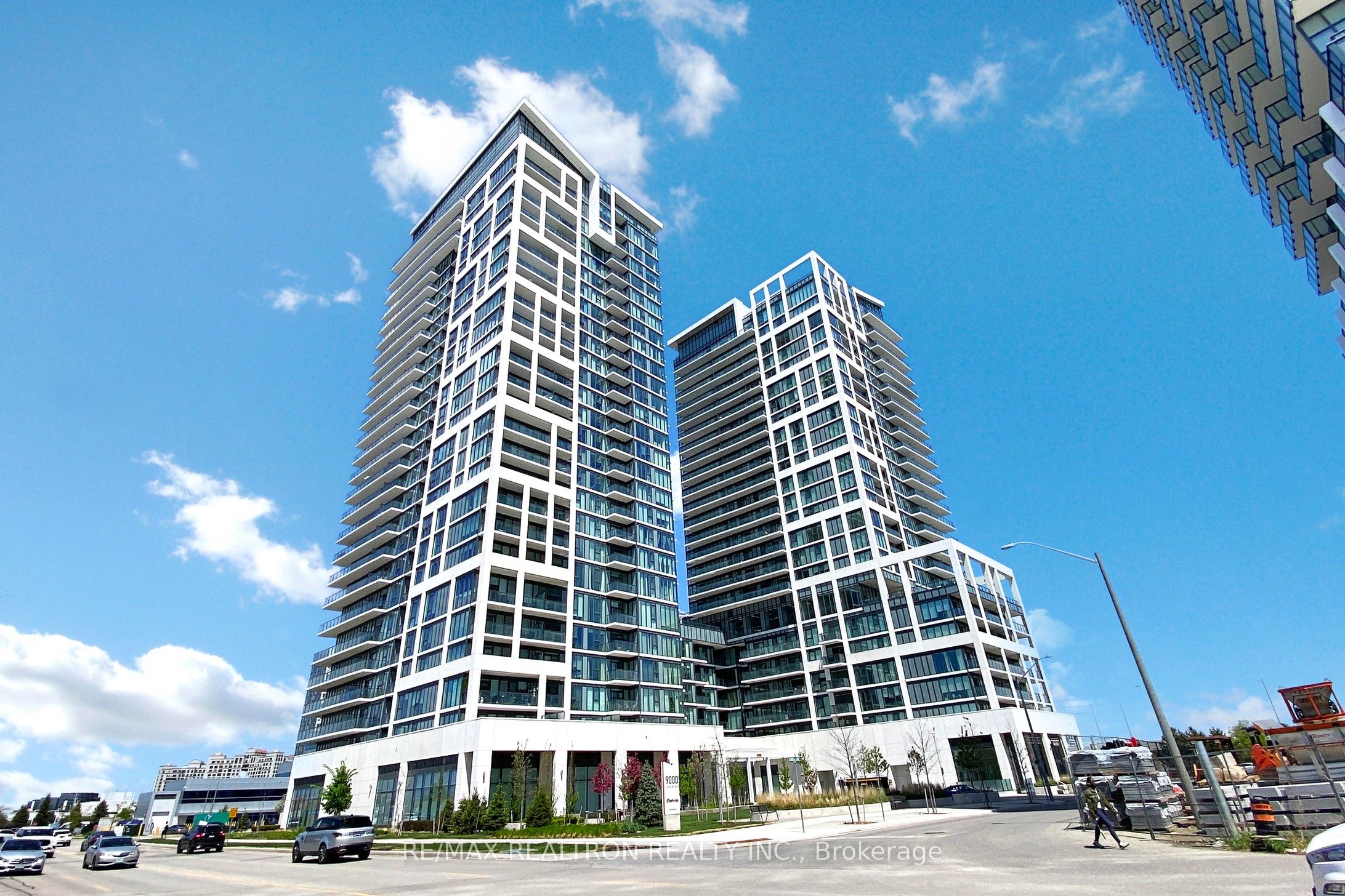 #2525 - 9000 Jane Street Property Photo