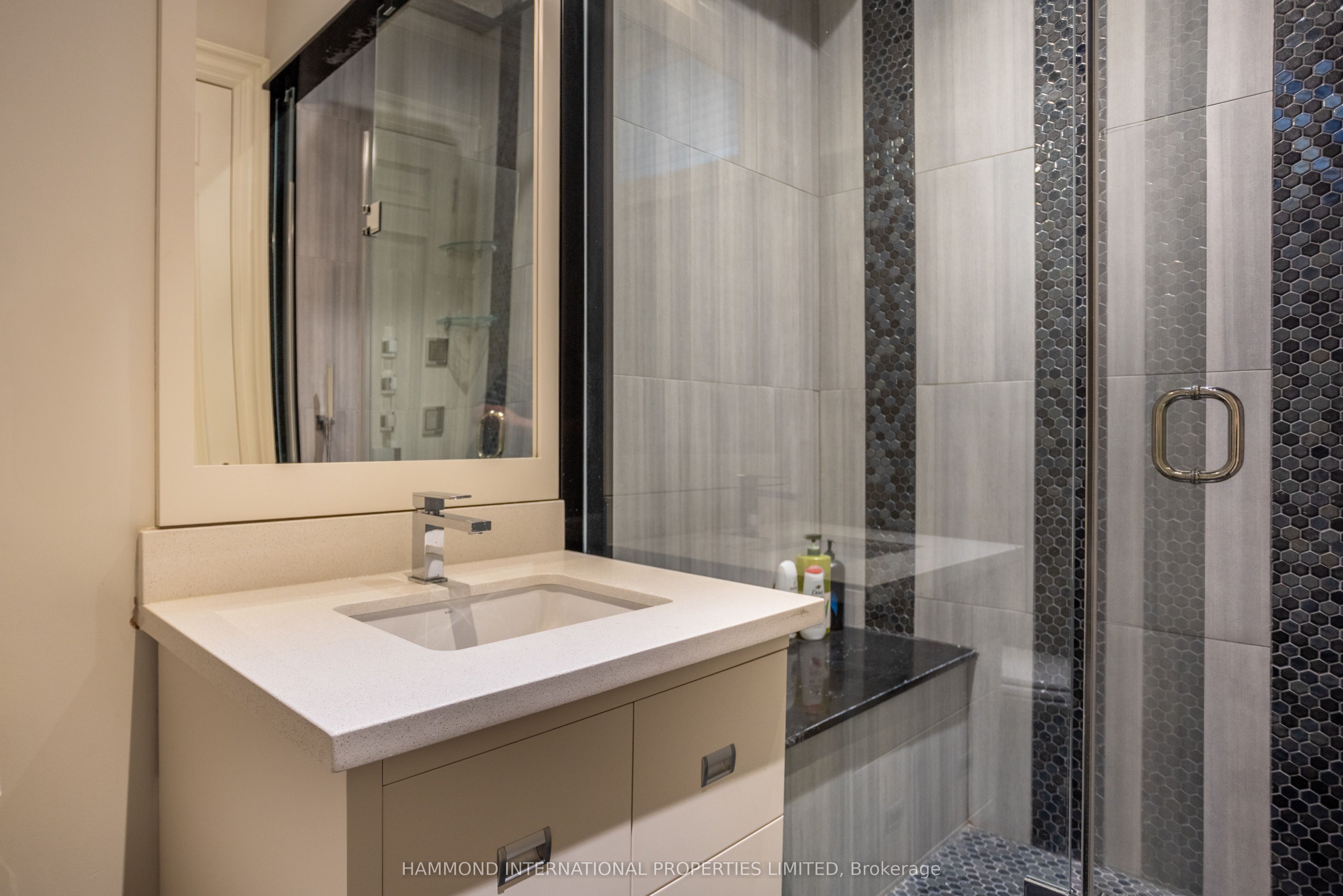 84 Garden Avenue Property Photo 41