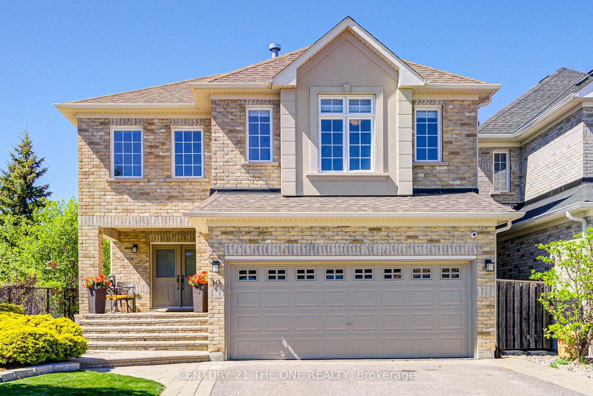 30 Neopolitan Court Property Photo 1