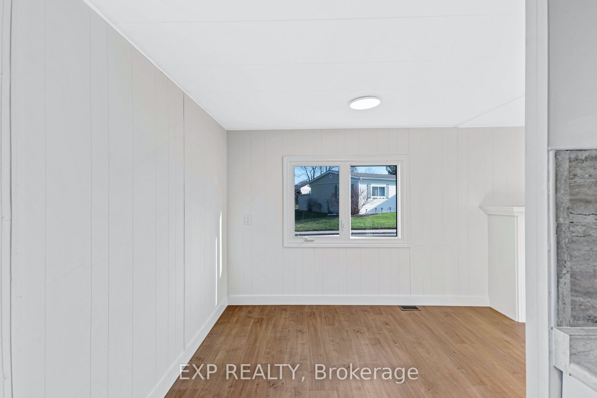 42 Flora Drive Property Photo 8
