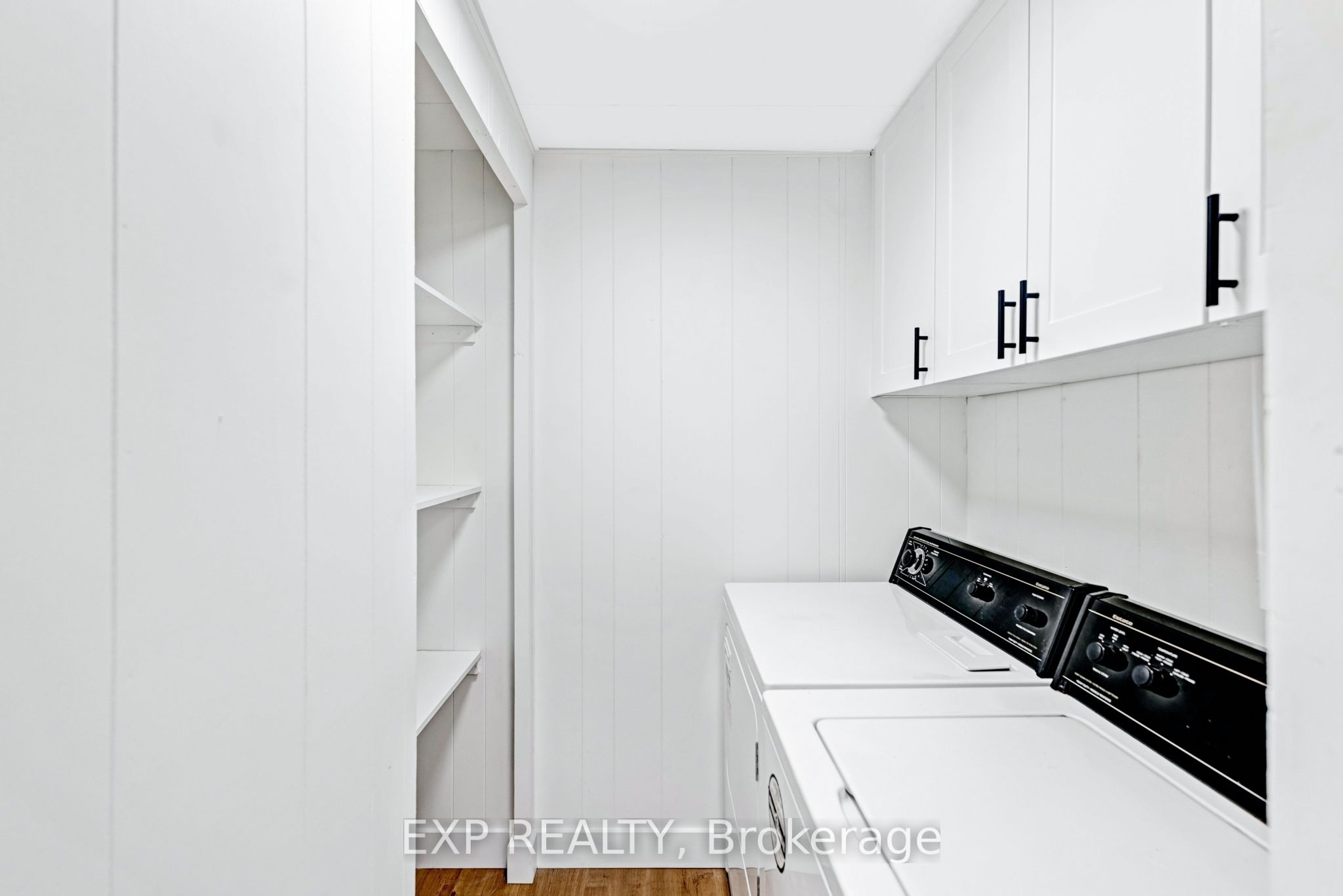 42 Flora Drive Property Photo 13