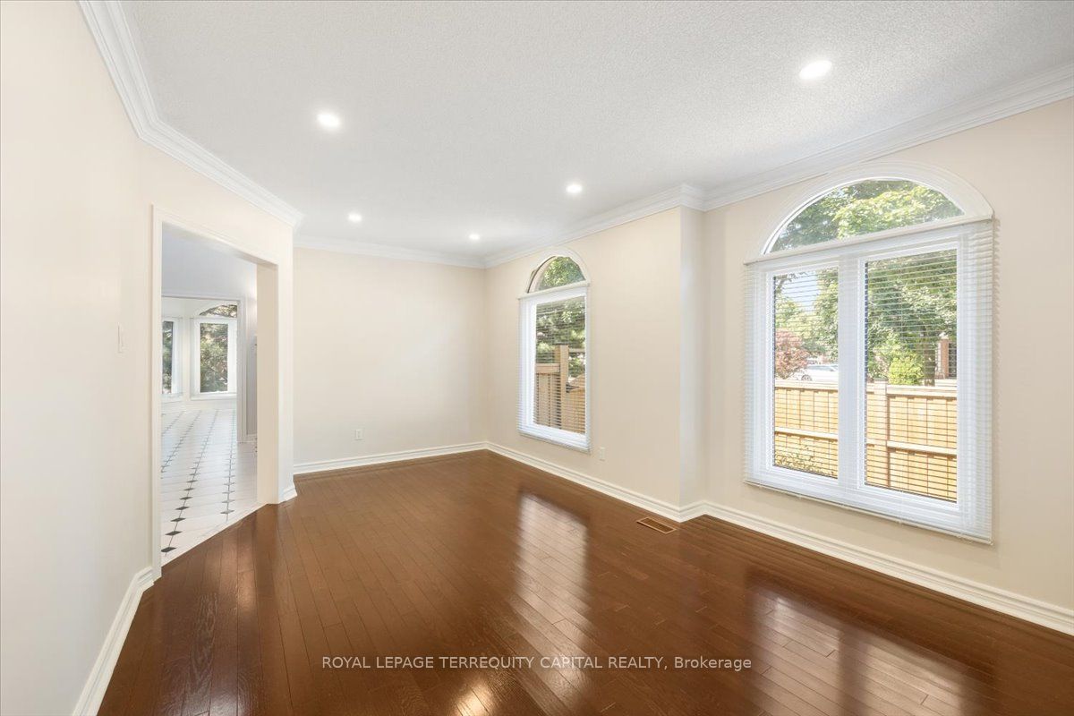 20 Brownridge Drive Property Photo 4