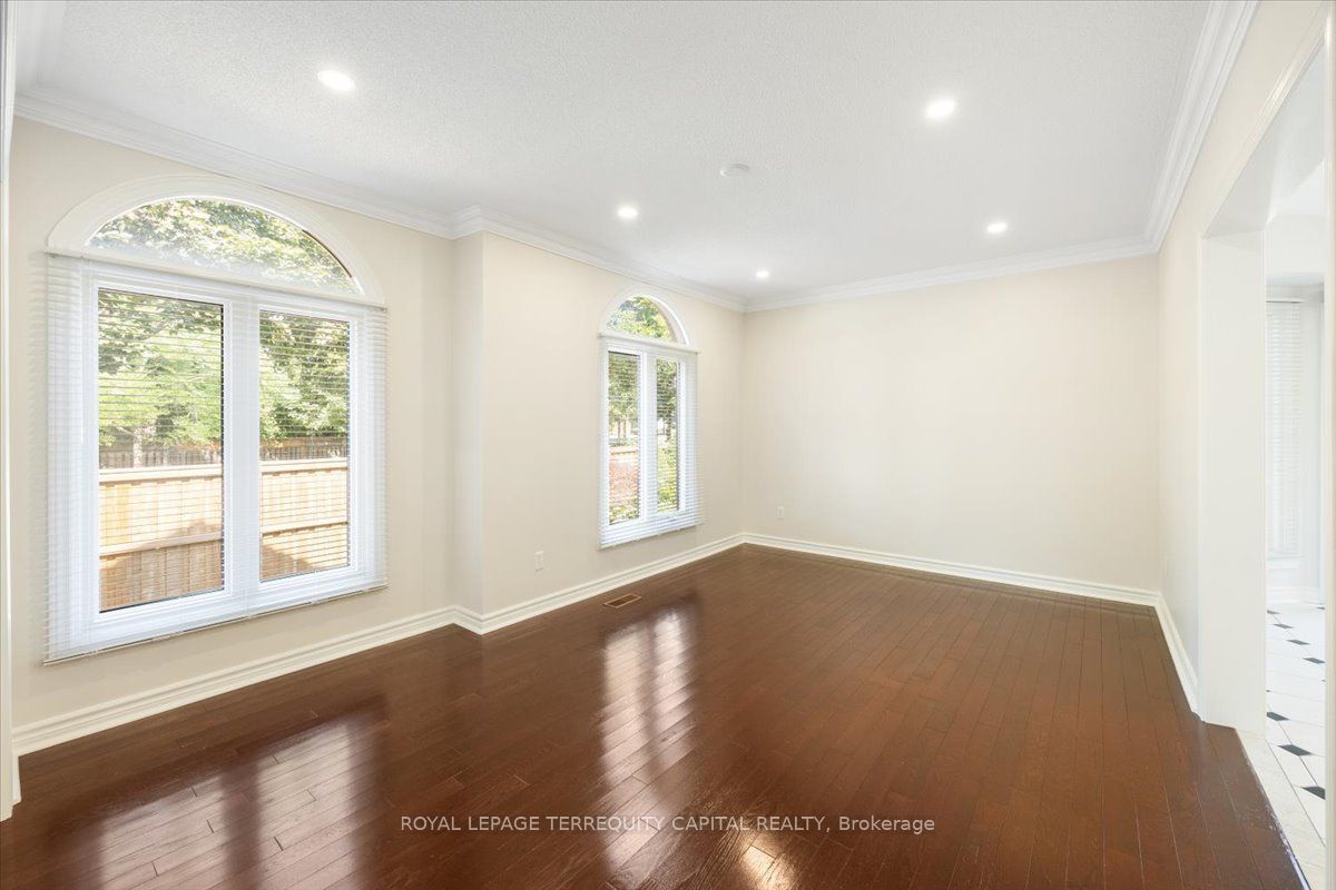 20 Brownridge Drive Property Photo 5