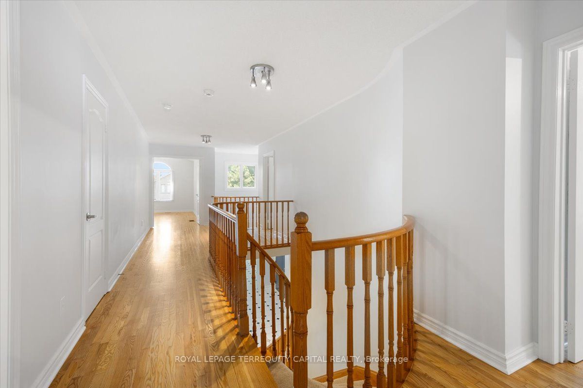 20 Brownridge Drive Property Photo 15