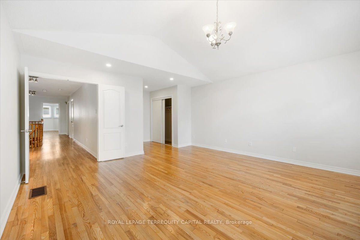 20 Brownridge Drive Property Photo 27
