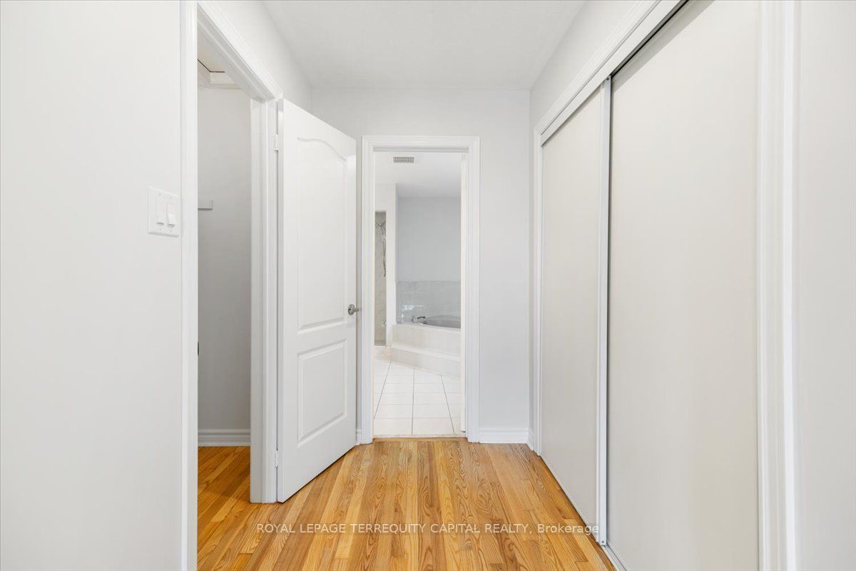 20 Brownridge Drive Property Photo 29