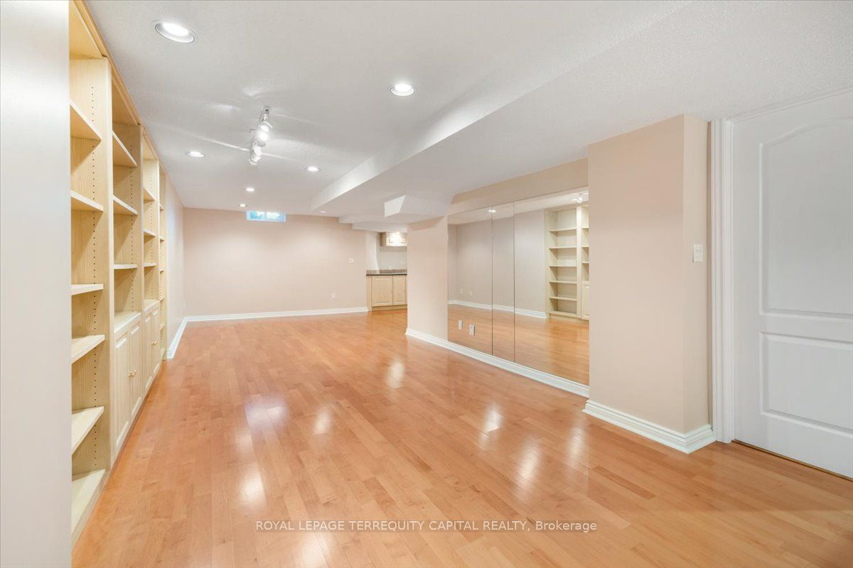 20 Brownridge Drive Property Photo 34