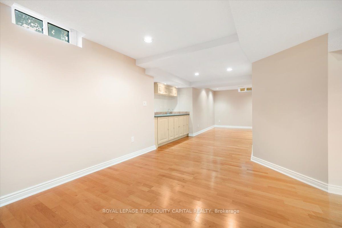 20 Brownridge Drive Property Photo 35