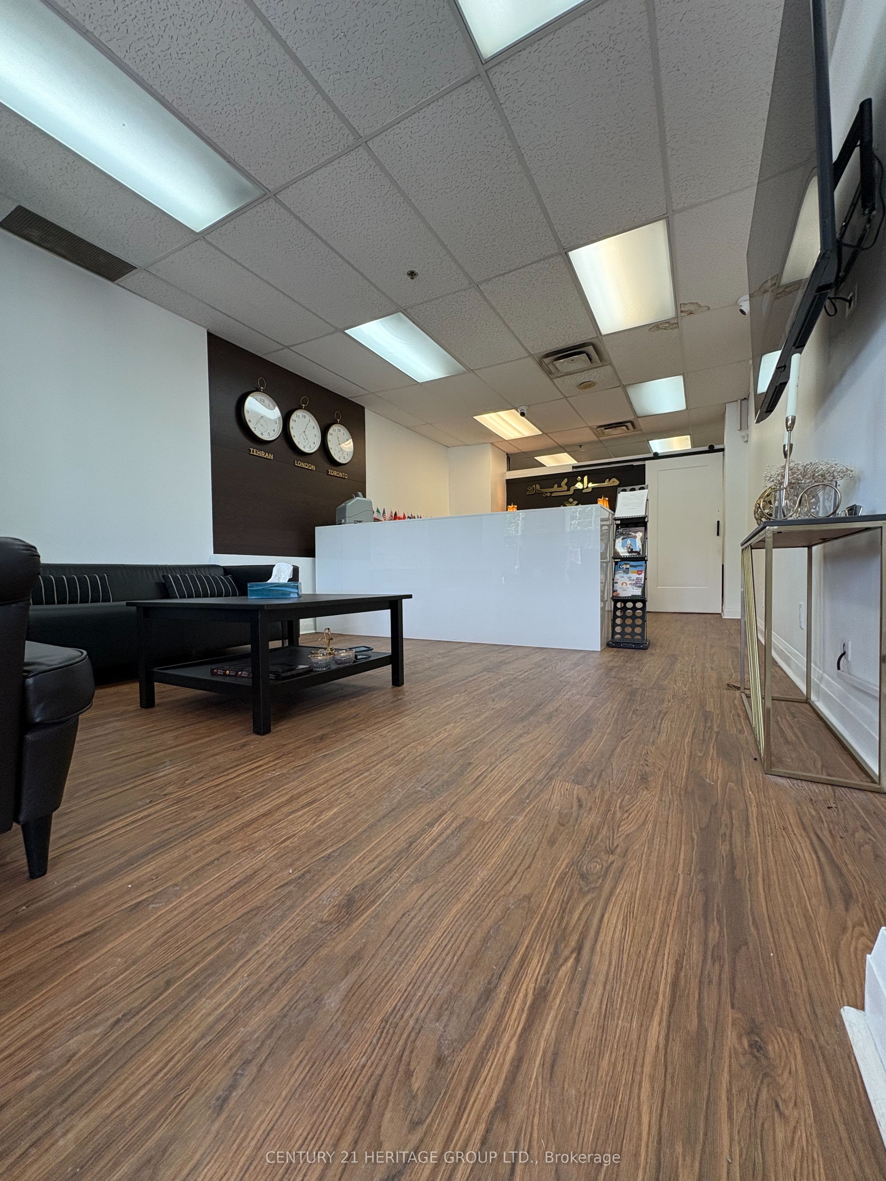 7378 Yonge Street 22b Property Photo 4