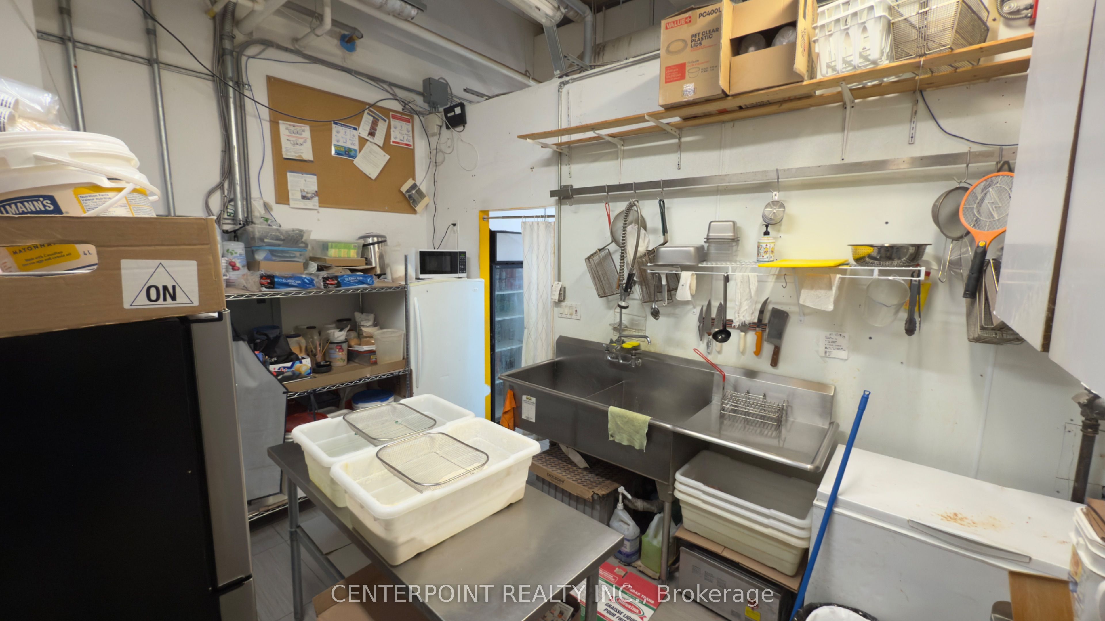 7181 Yonge Street 243 Property Photo 4