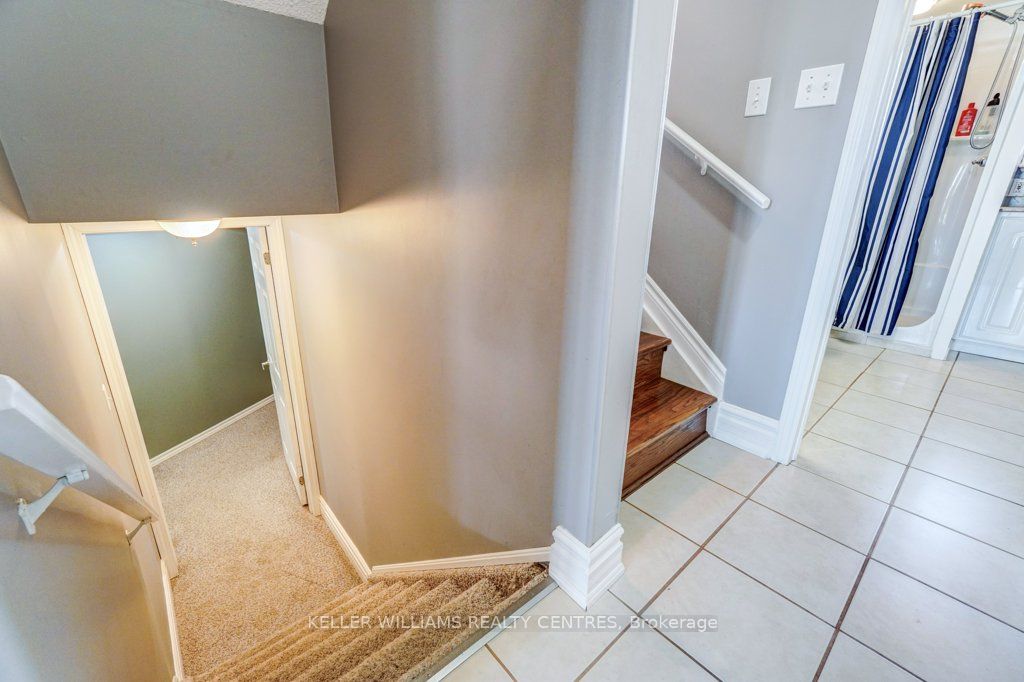 34 Meadowlands Dr Property Photo 26