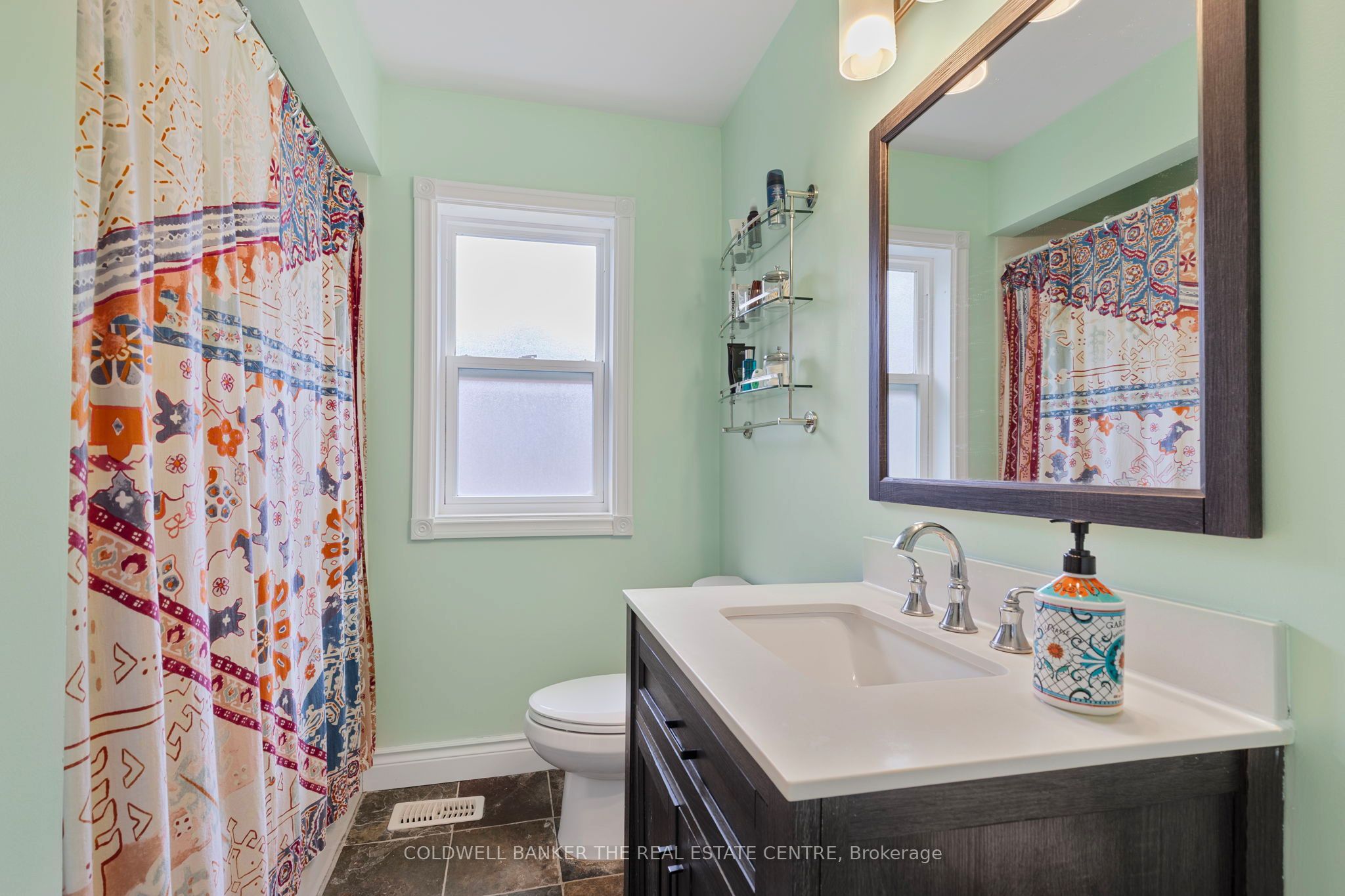 92 Hamilton Drive Property Photo 11
