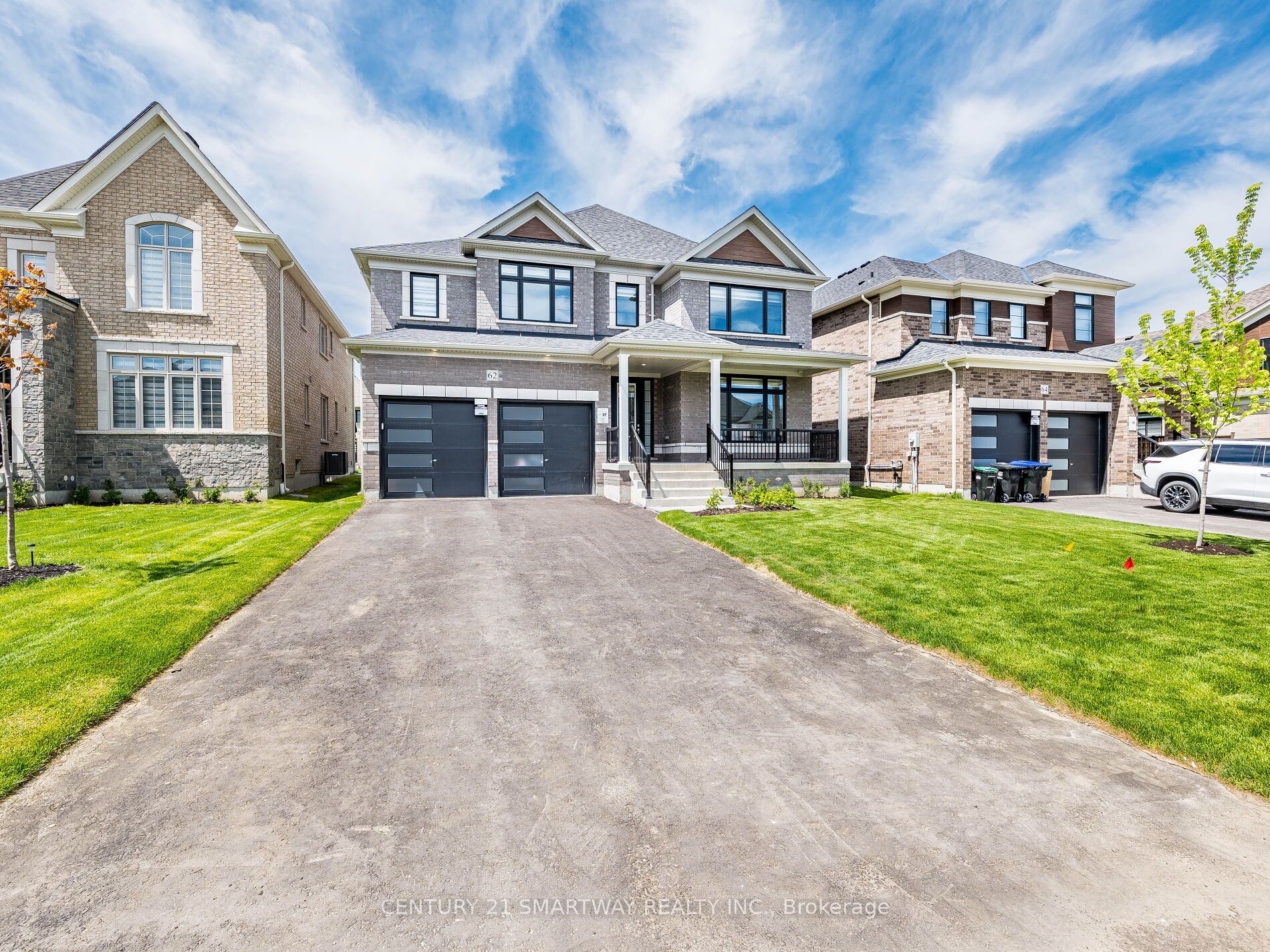 62 Sandhill Crescent Property Photo 1
