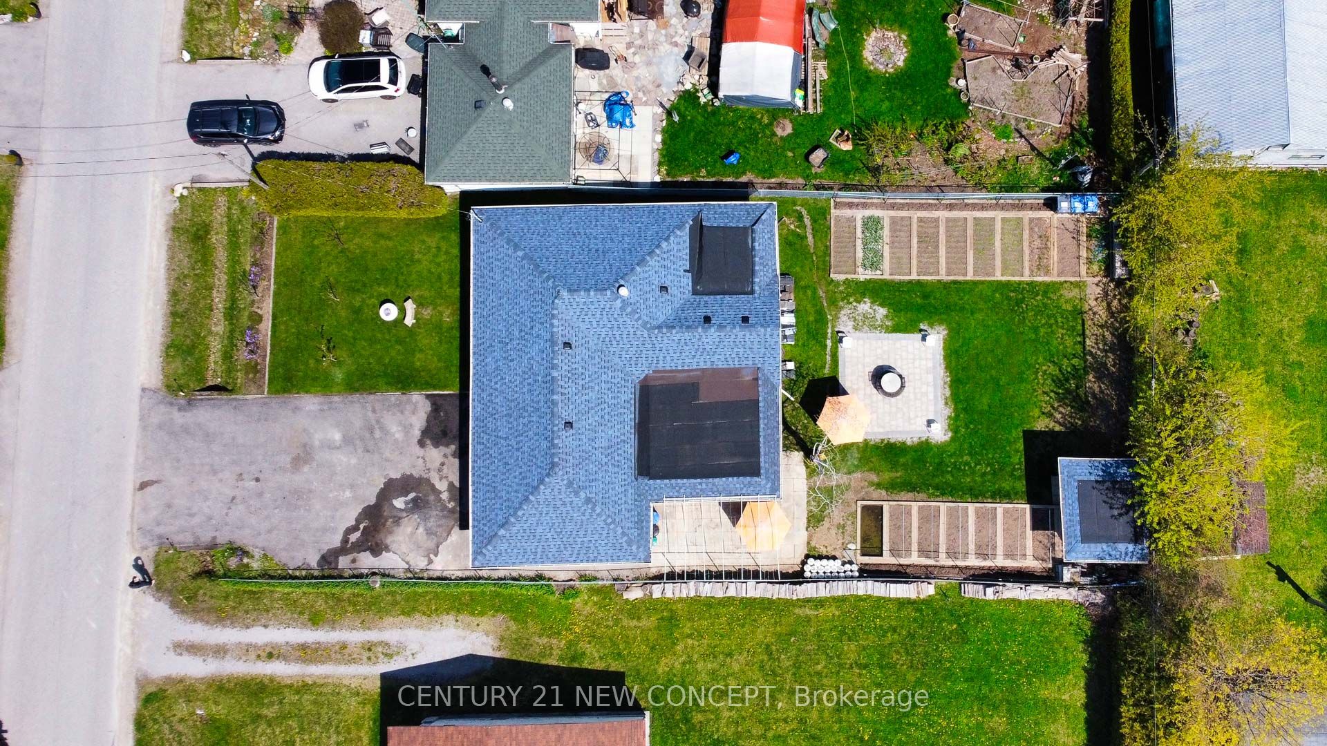 831 Norval Road Property Photo 2