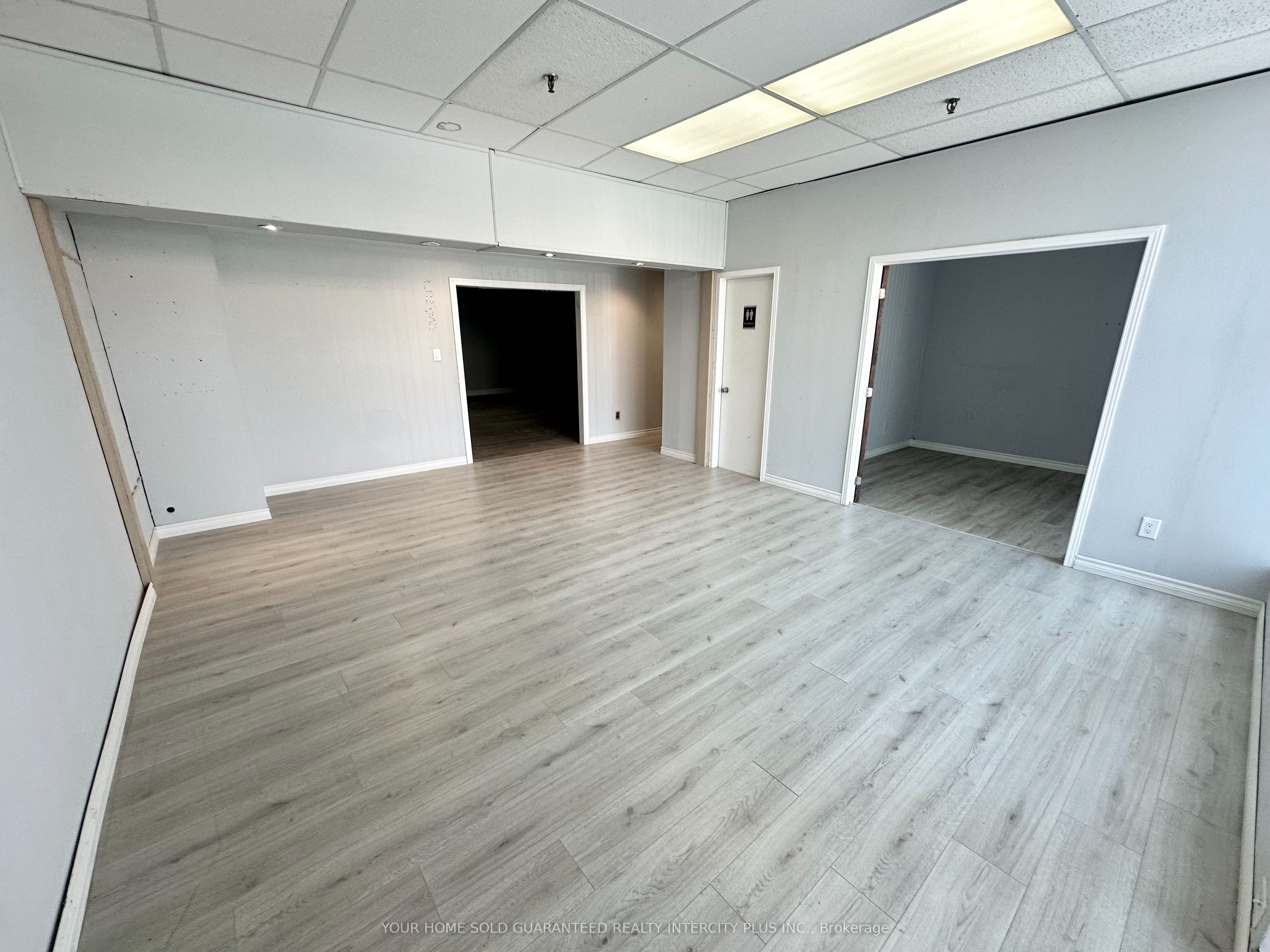 #8 - 70 Hanlan Road Property Photo 2