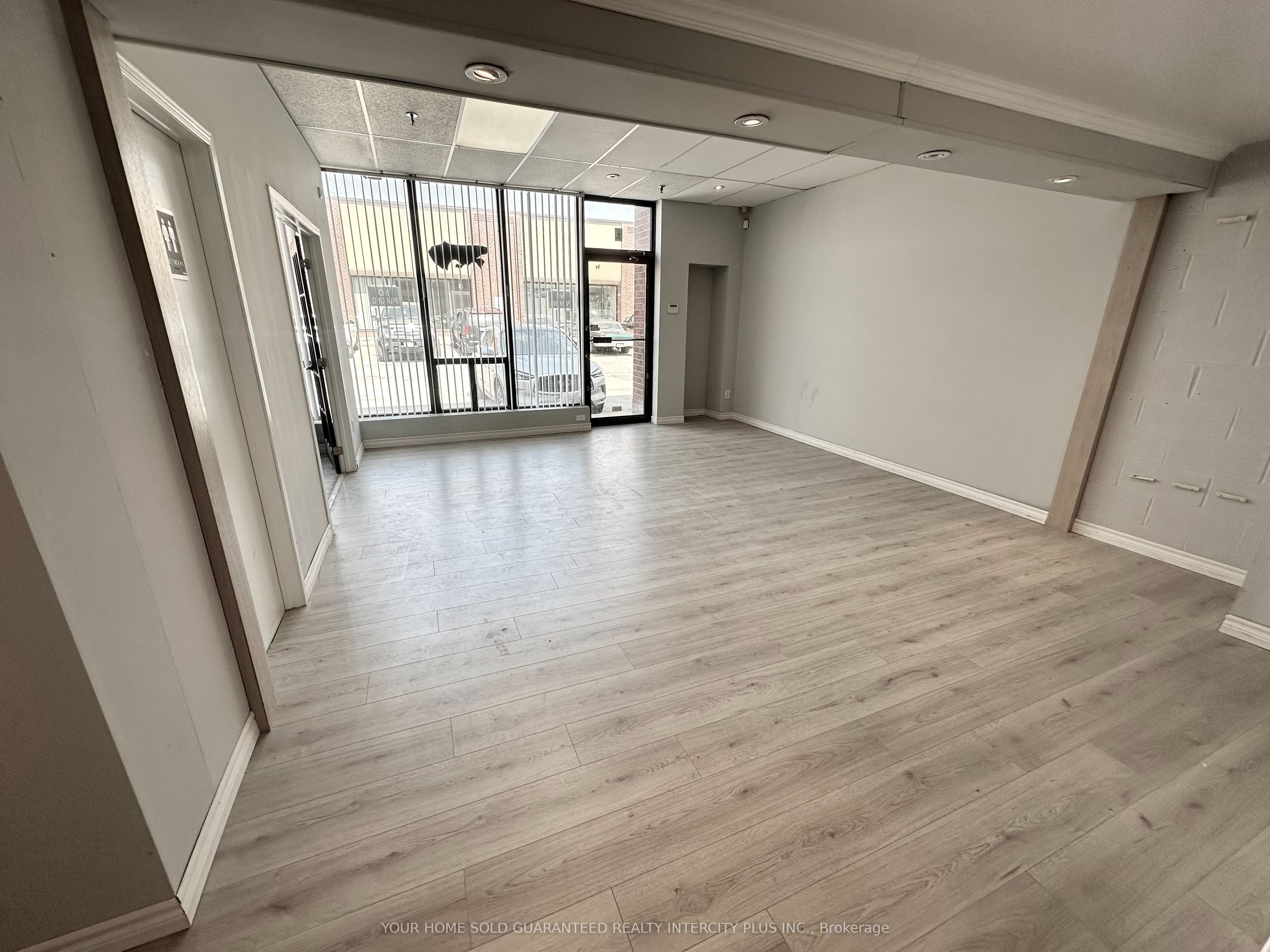 #8 - 70 Hanlan Road Property Photo 3
