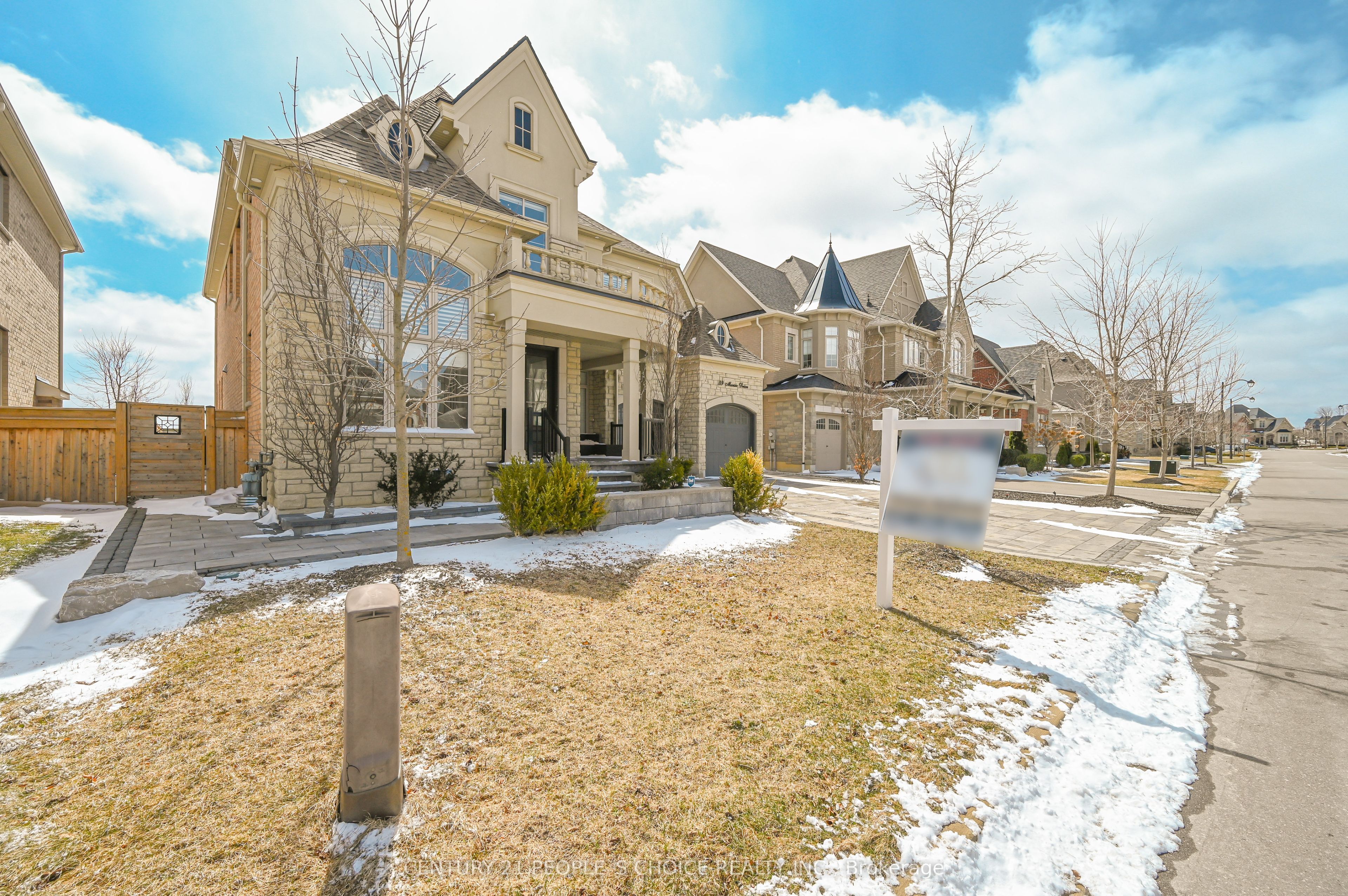 39 Munsie Drive Property Photo 1