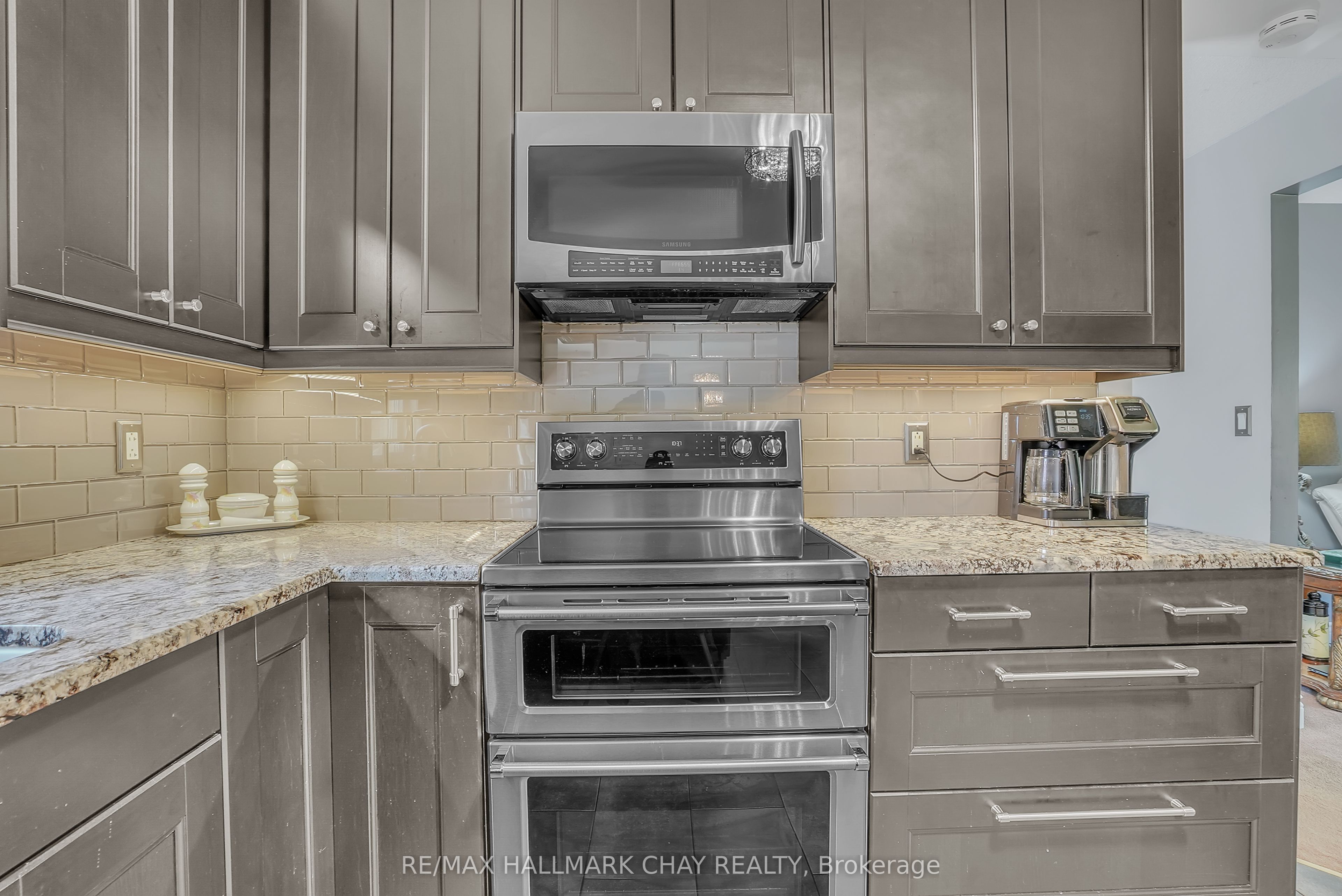 215 Mcgeorge Avenue Property Photo 10