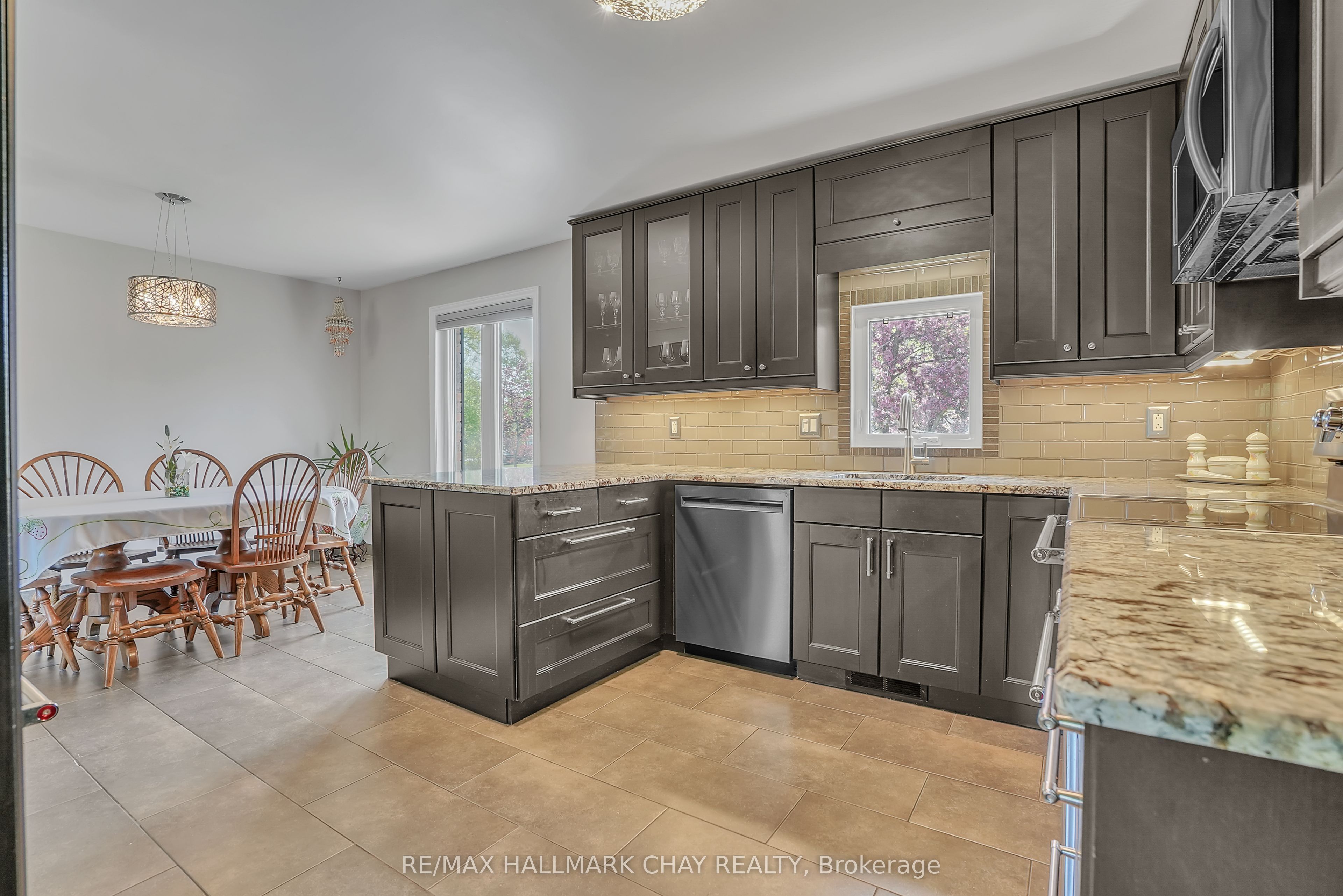 215 Mcgeorge Avenue Property Photo 12