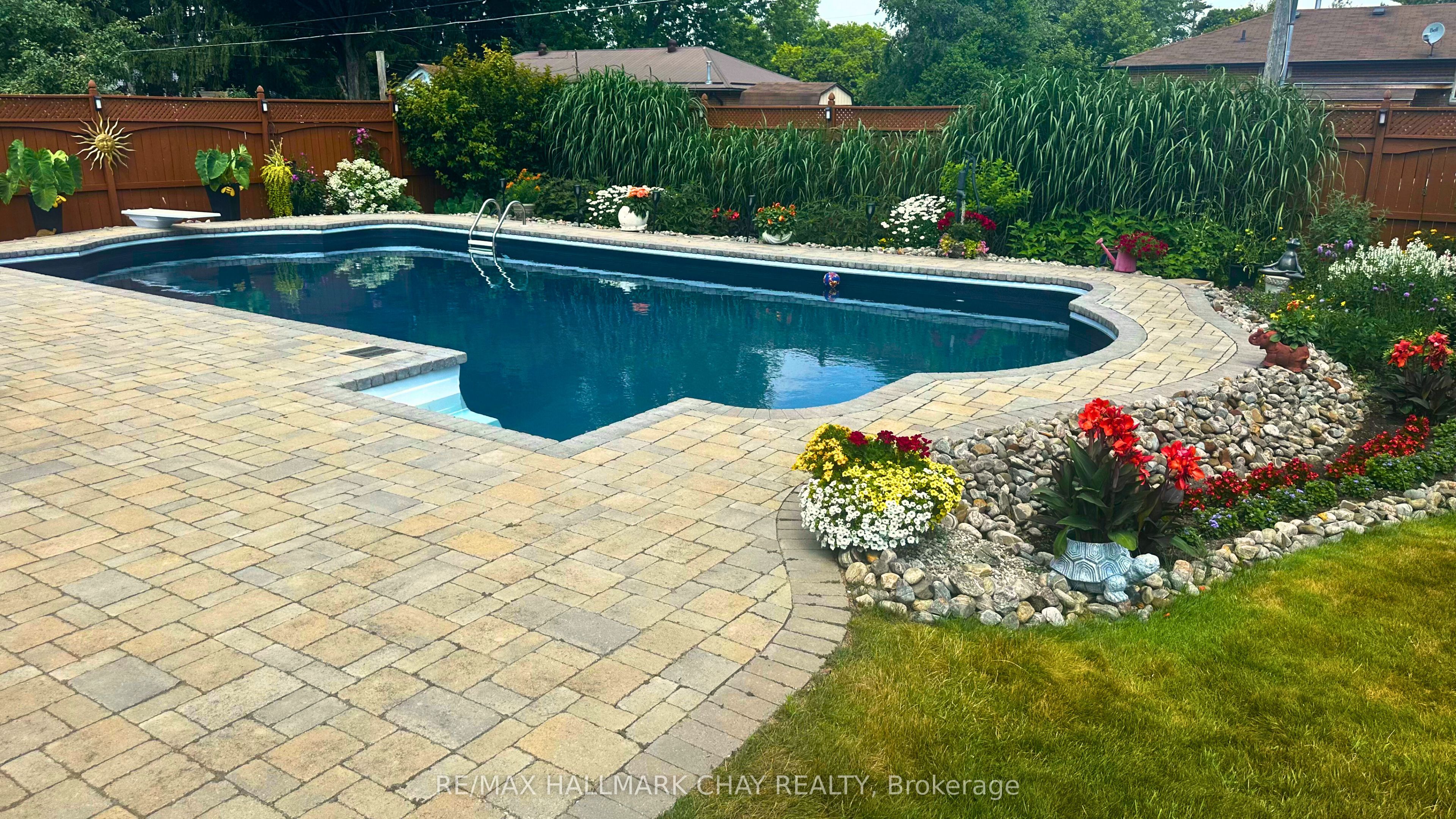 215 Mcgeorge Avenue Property Photo 33