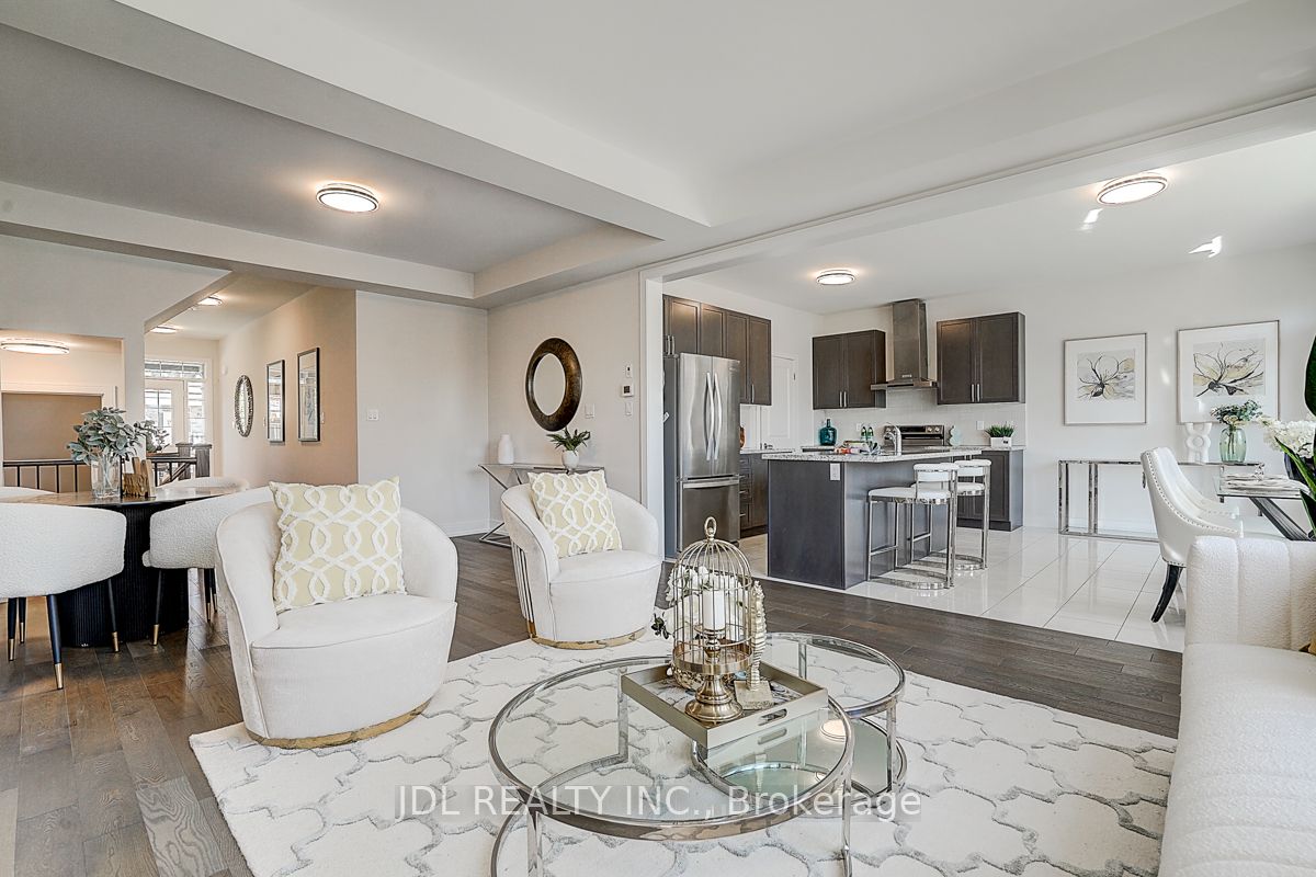 57 Blazing Star Street Property Photo 4