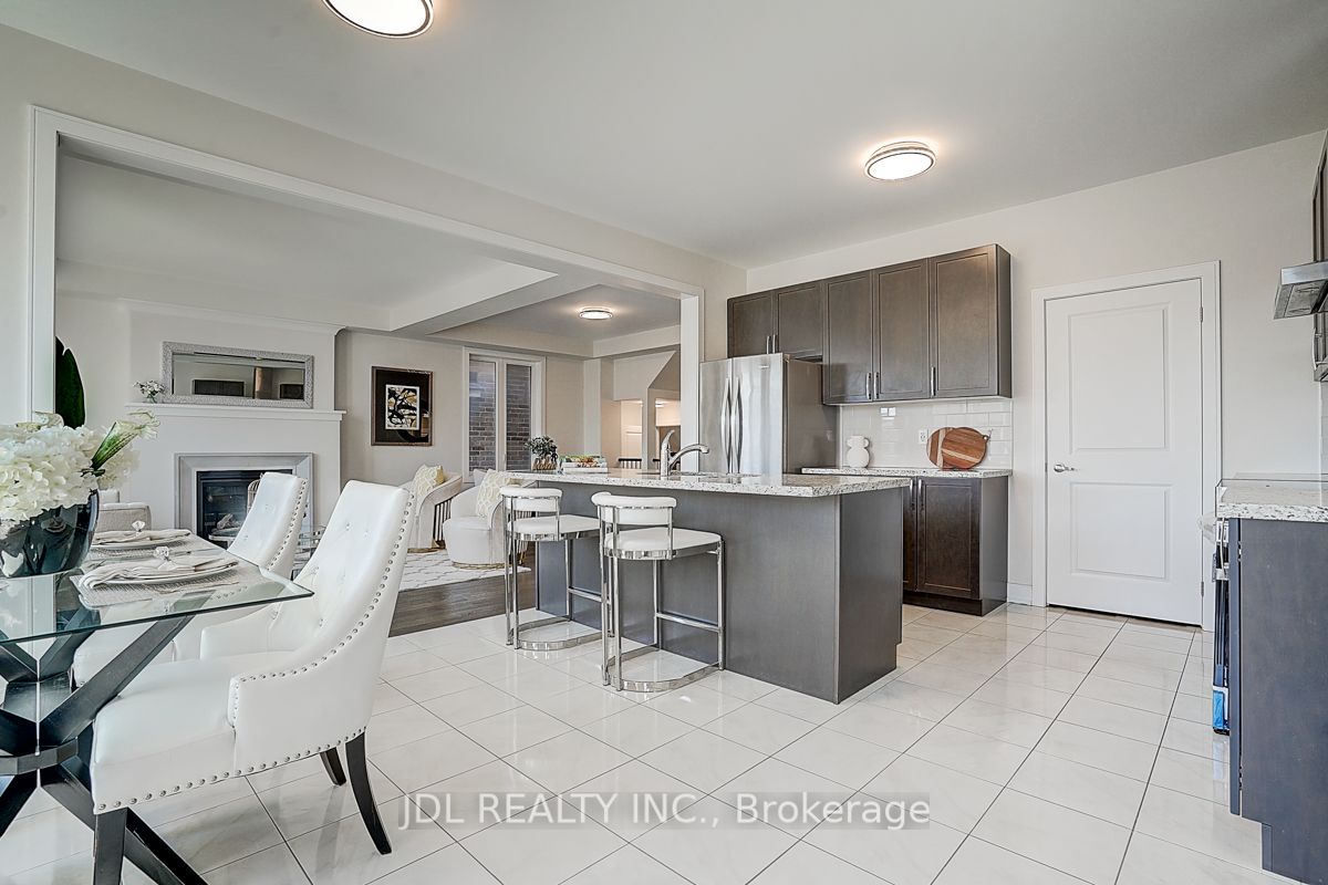 57 Blazing Star Street Property Photo 9