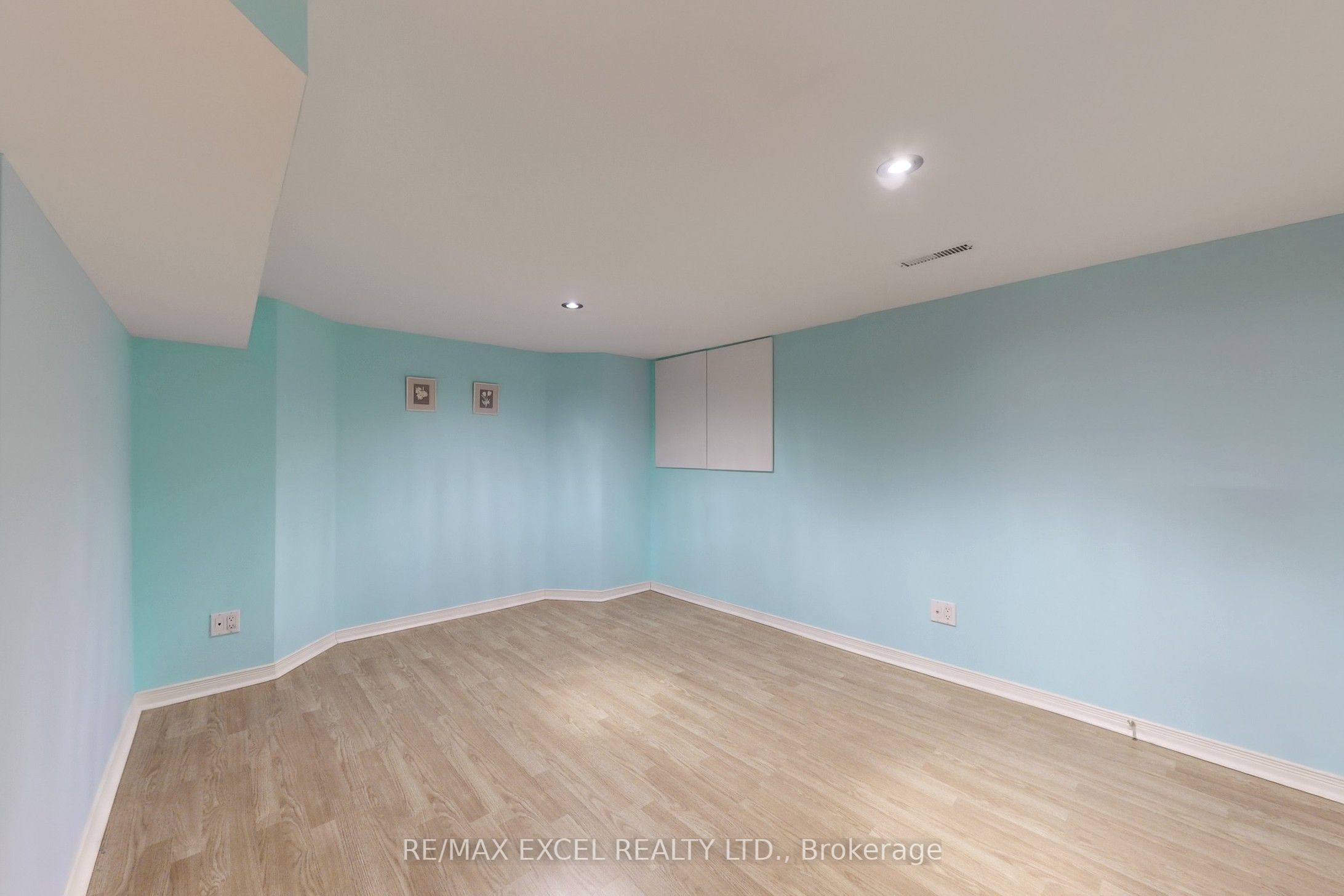 69 Nadine Crescent Property Photo 42