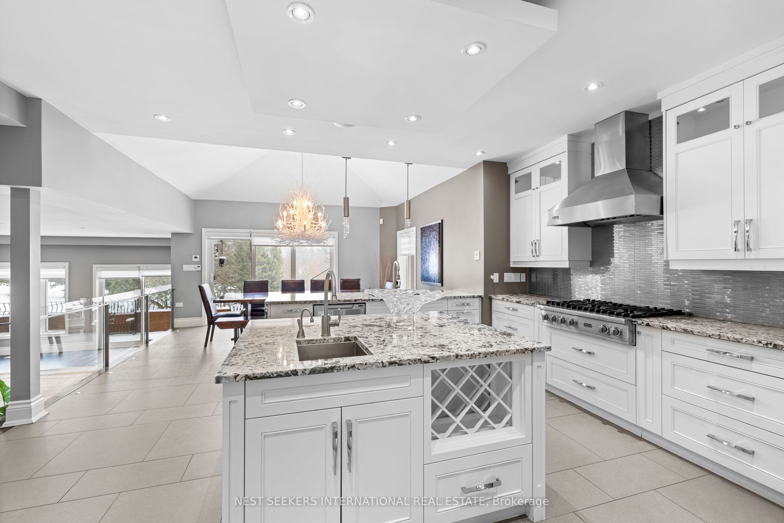 4001 Teston Road Property Photo 8
