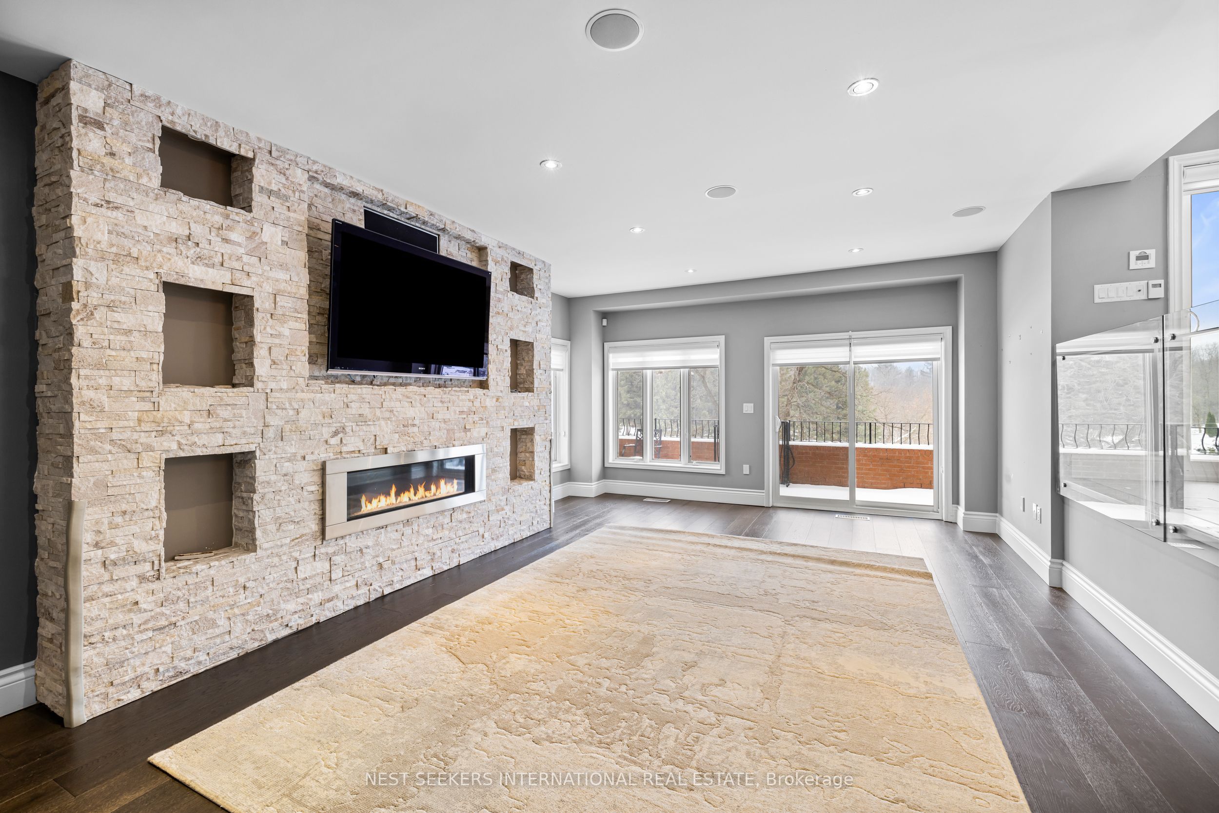 4001 Teston Road Property Photo 10